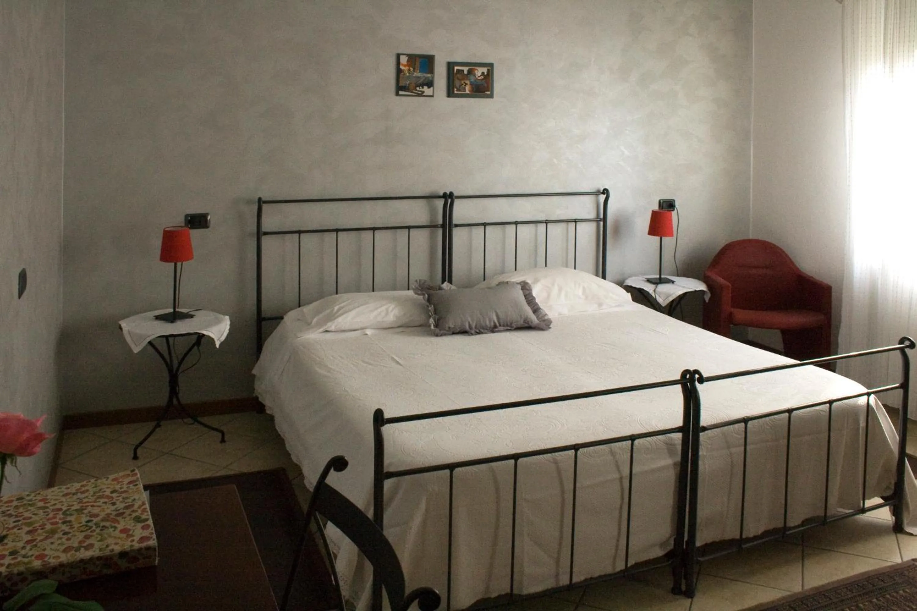 Photo of the whole room, Bed in Casa Chiara B&B
