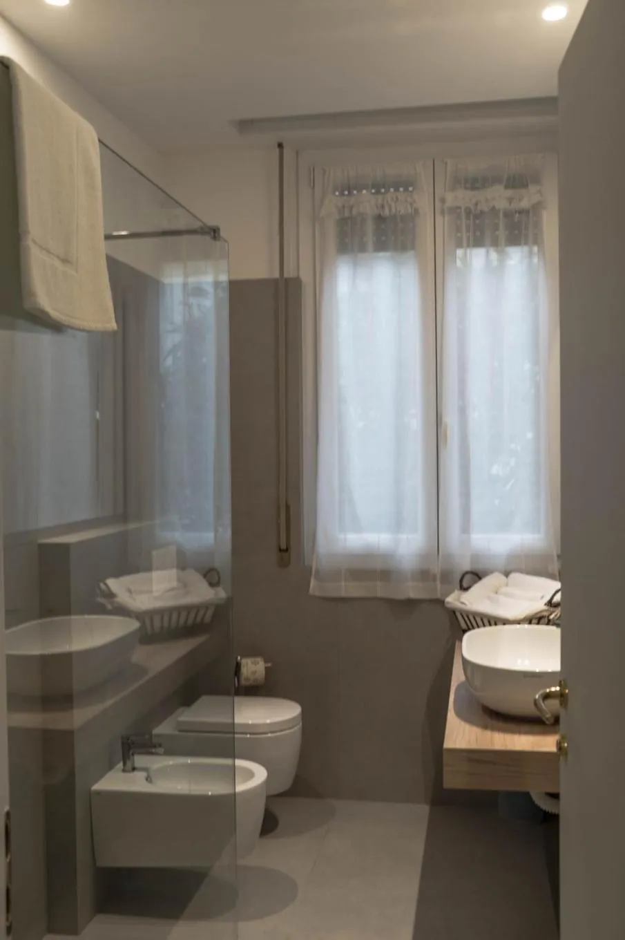 Bathroom in Casa Chiara B&B