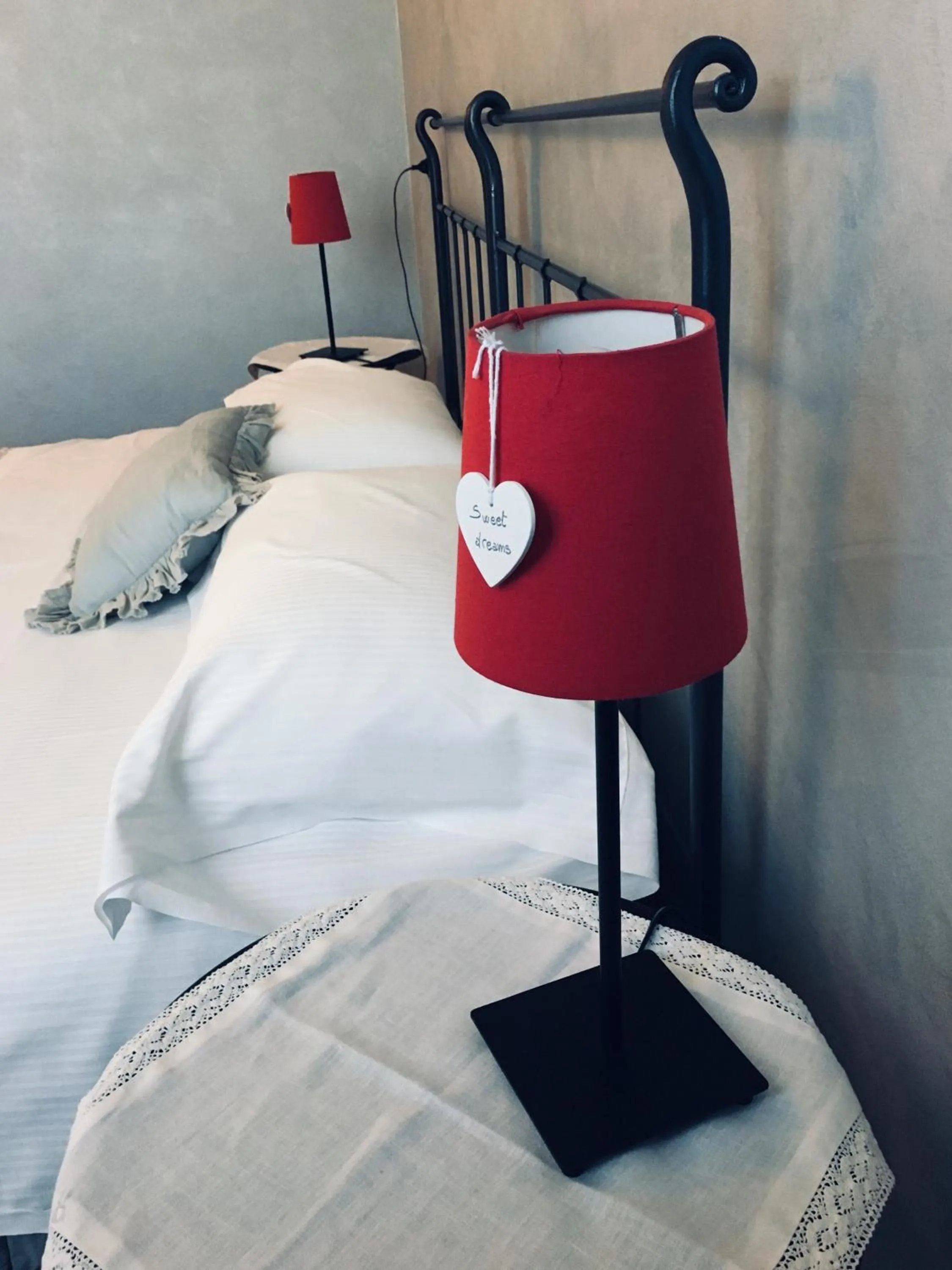 Bed in Casa Chiara B&B