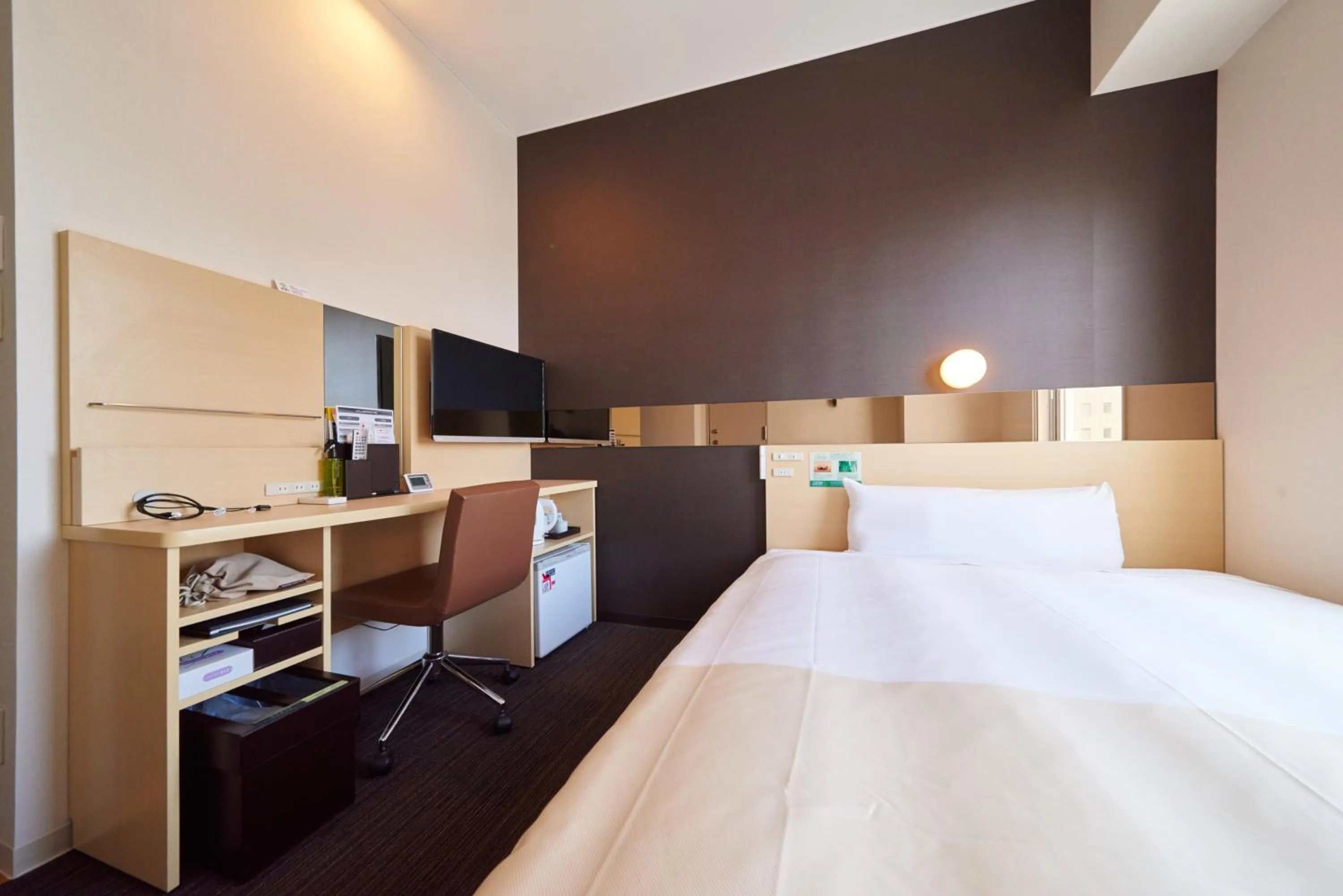 Photo of the whole room, Bed in Super Hotel JR Nara Ekimae Sanjo Dori