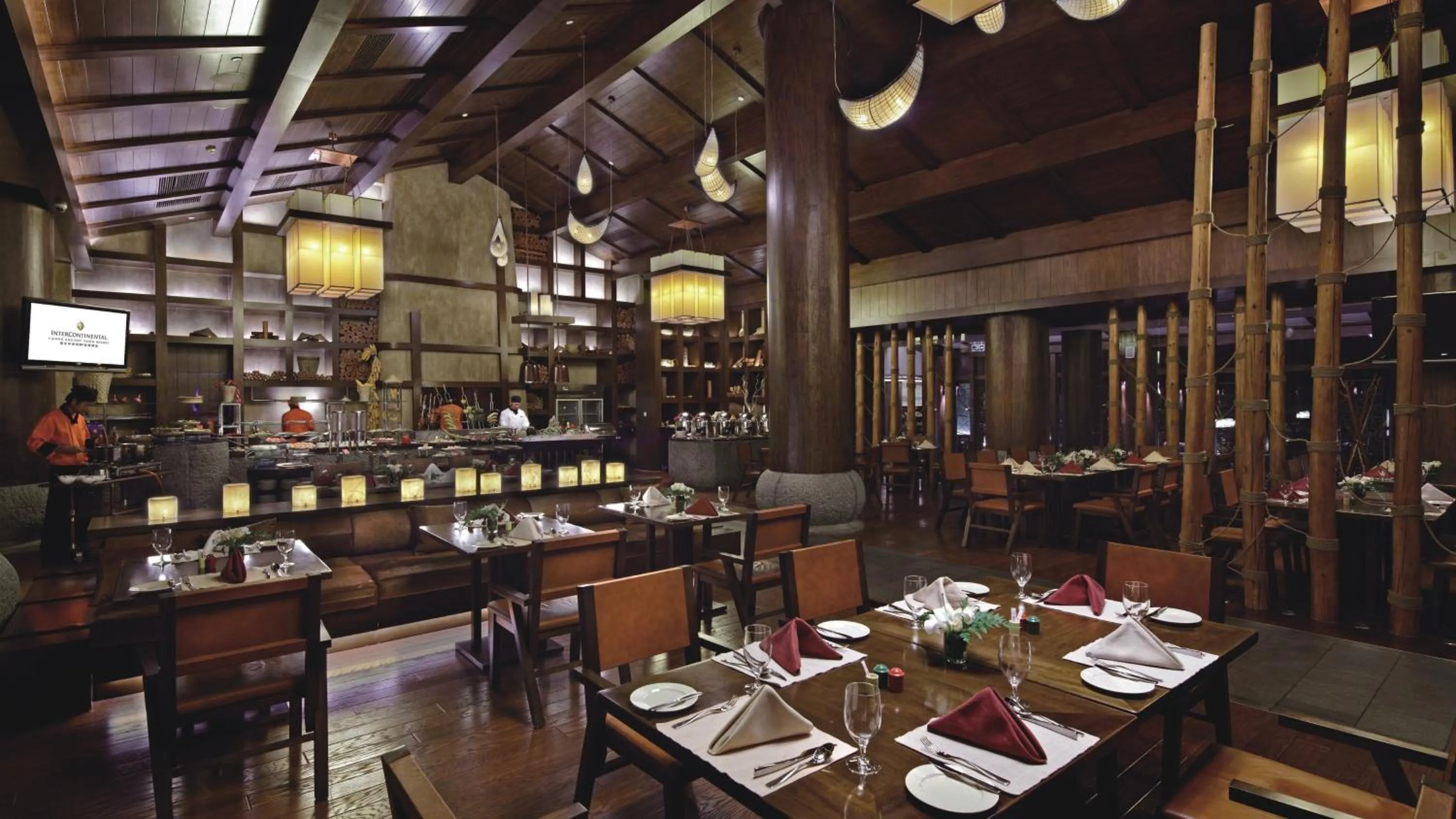 Restaurant/places to eat in InterContinental Lijiang Ancient Town Resort by IHG