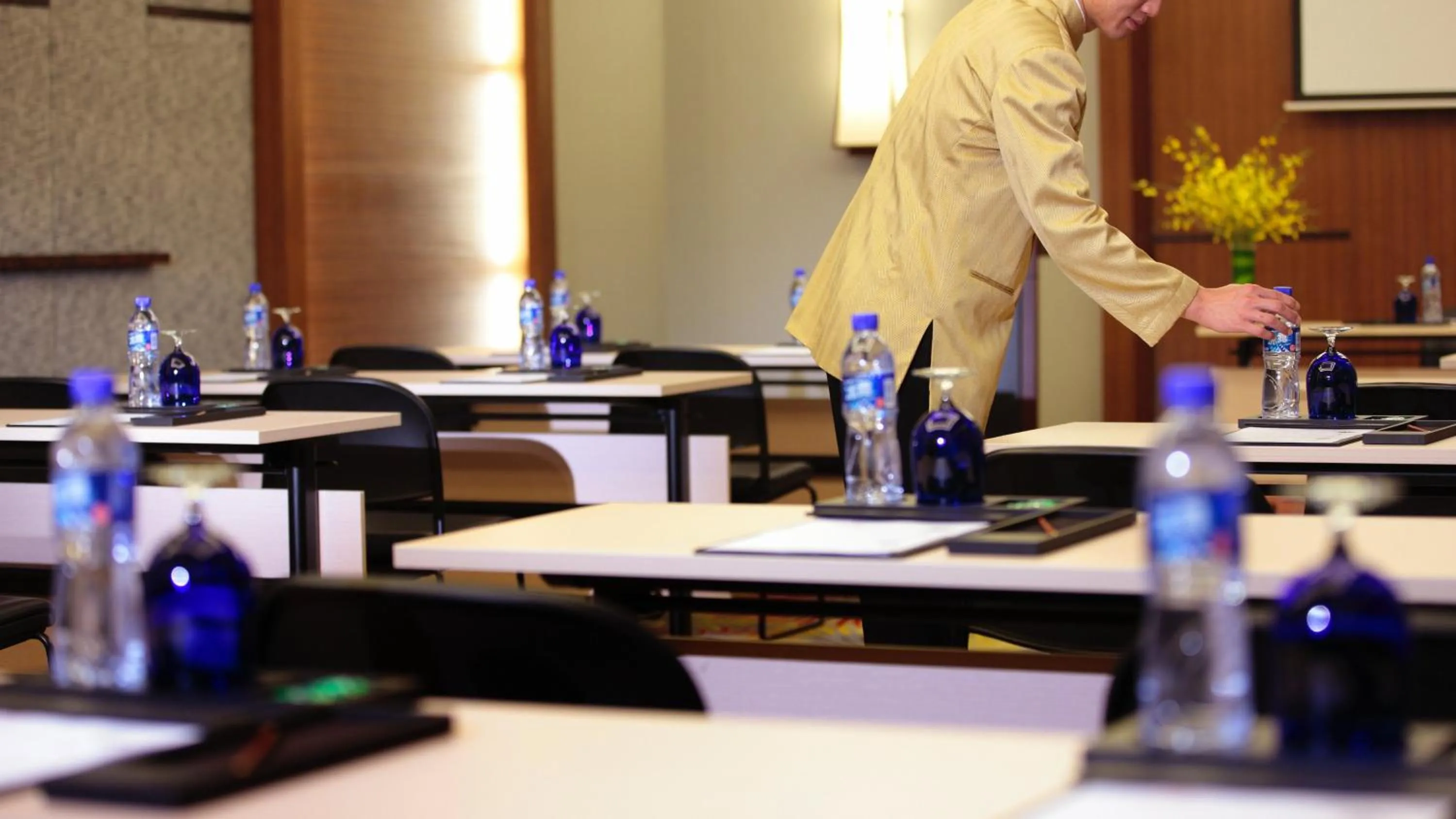 Meeting/conference room in InterContinental Lijiang Ancient Town Resort by IHG