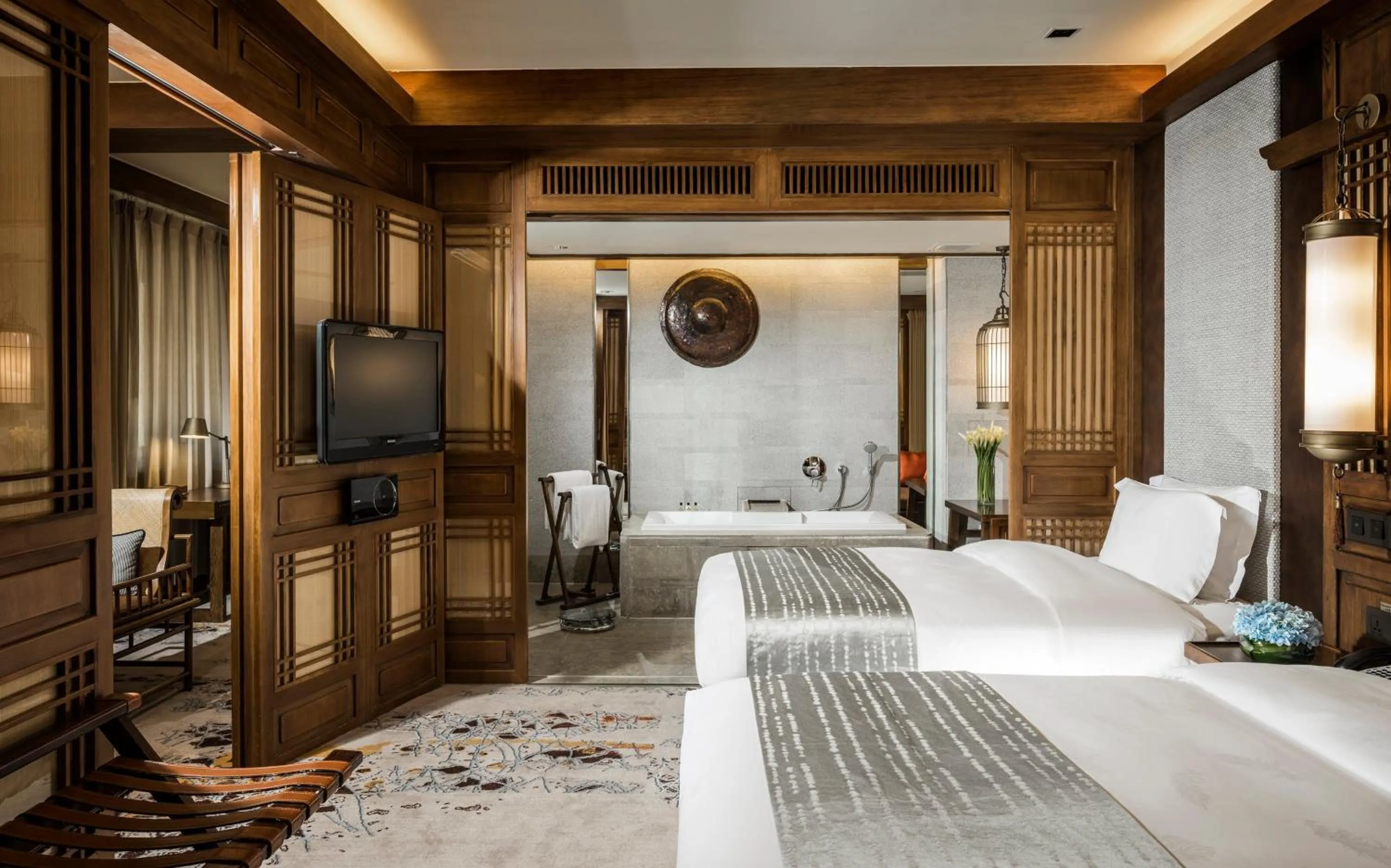 Photo of the whole room, Bed in InterContinental Lijiang Ancient Town Resort by IHG