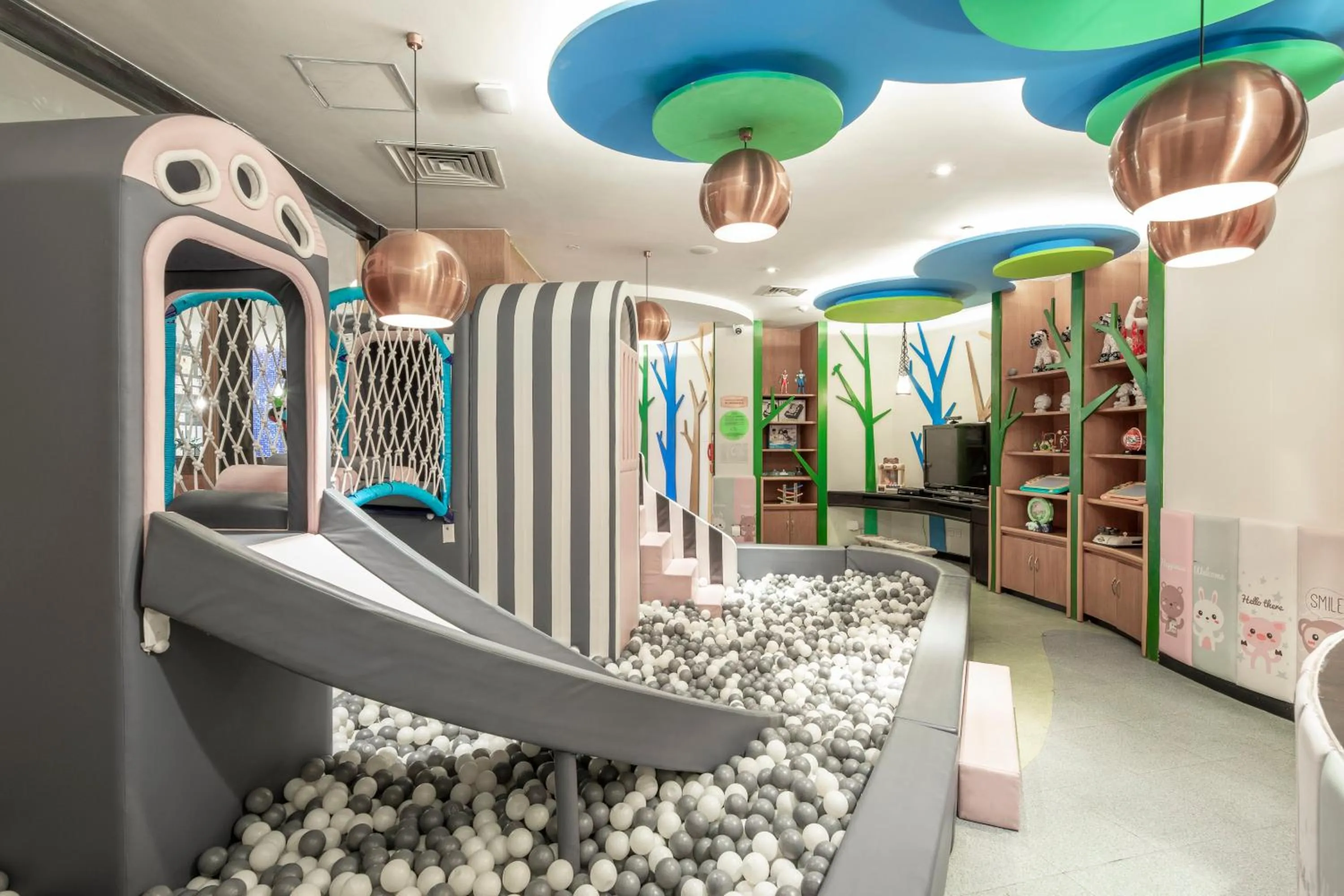 Area and facilities in InterContinental Lijiang Ancient Town Resort by IHG