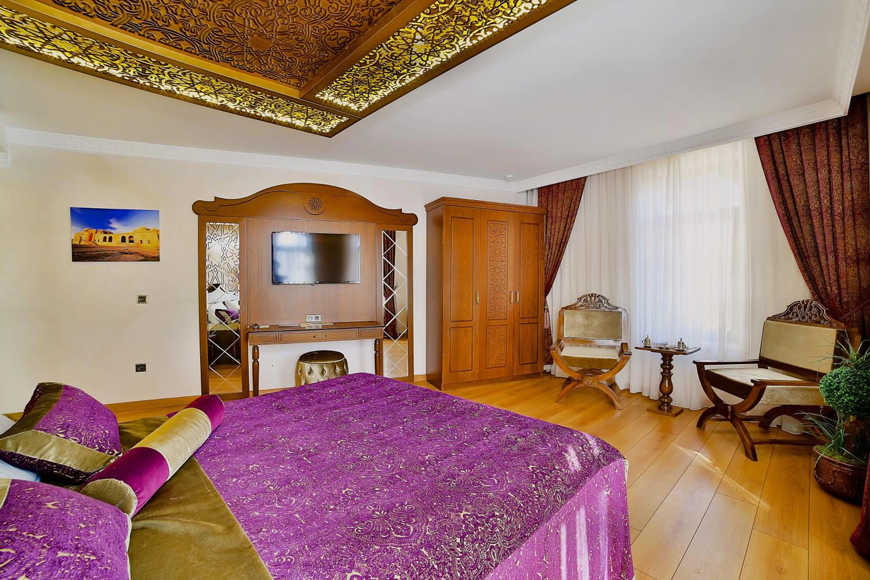 Photo of the whole room, Bed in Kaya Ninova Hotel