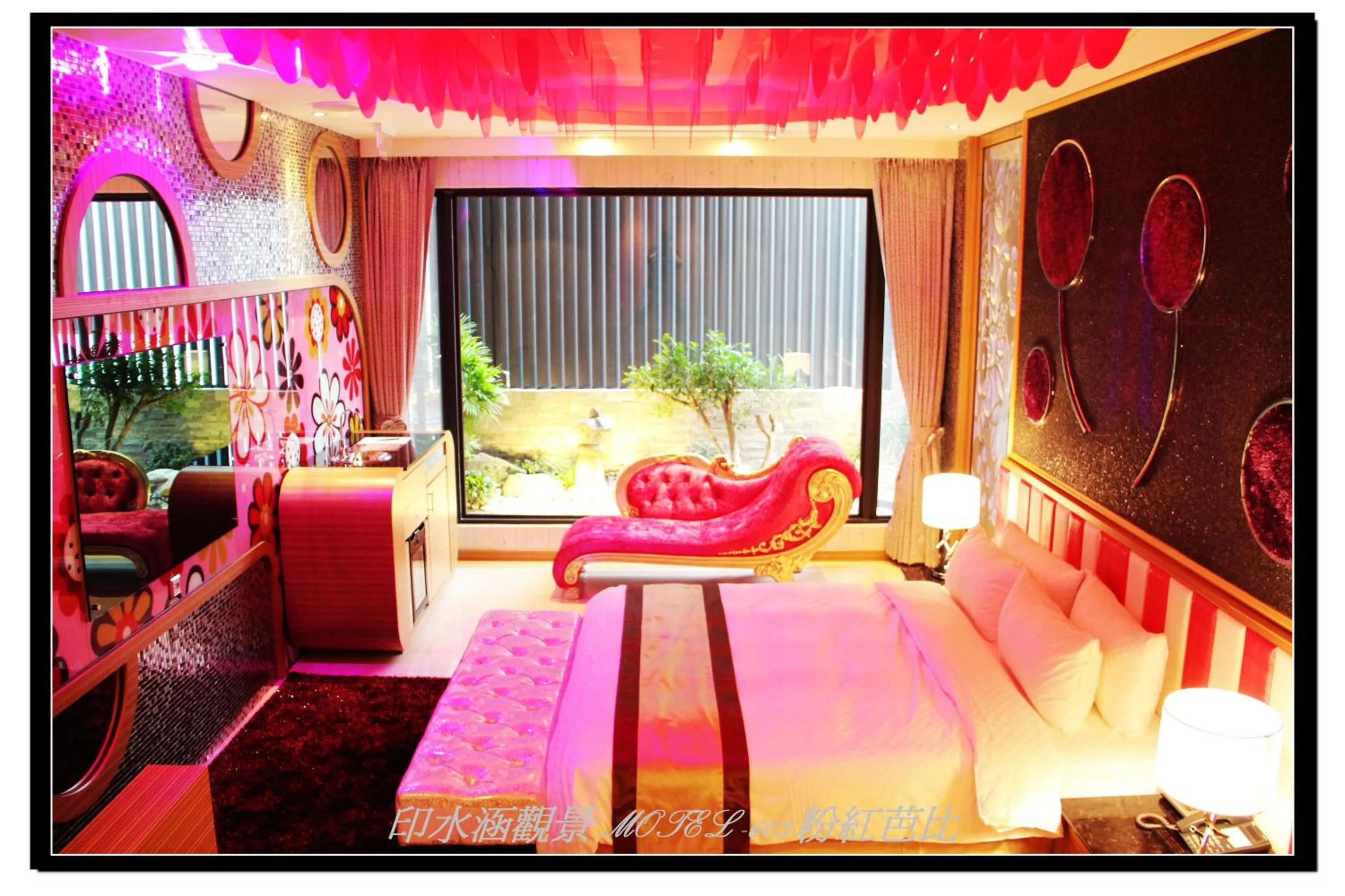 Bed in Yin Shui Han Motel