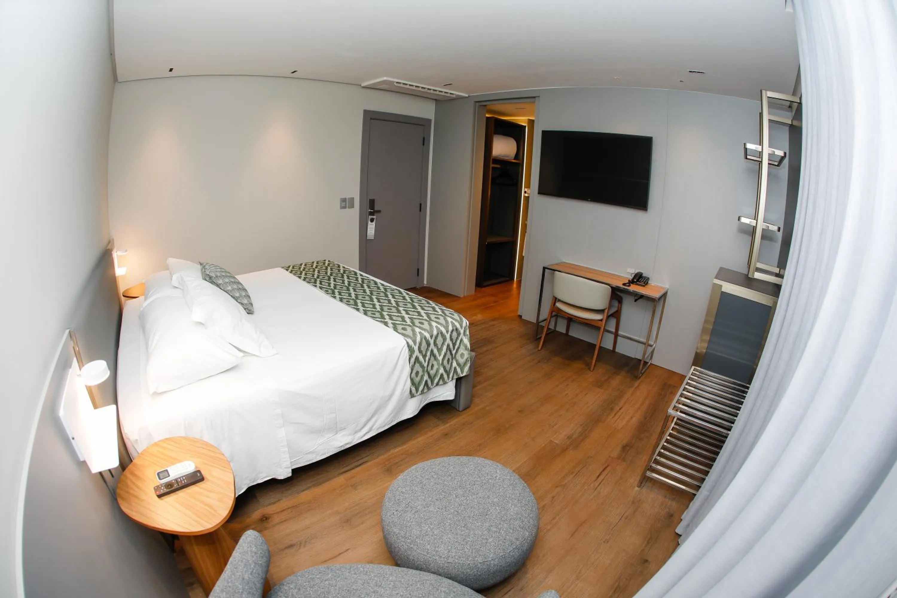 Bedroom, Bed in Sandri City Hotel