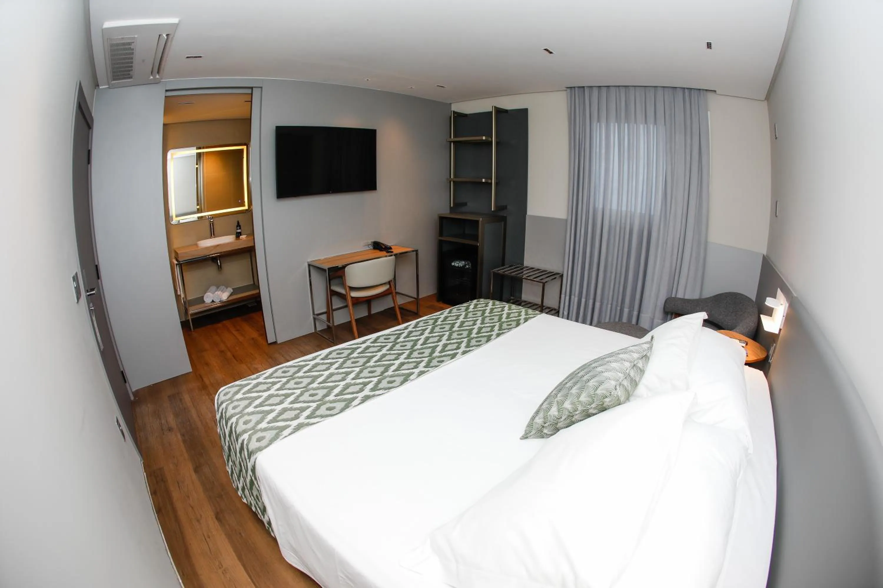 Bedroom, Bed in Sandri City Hotel