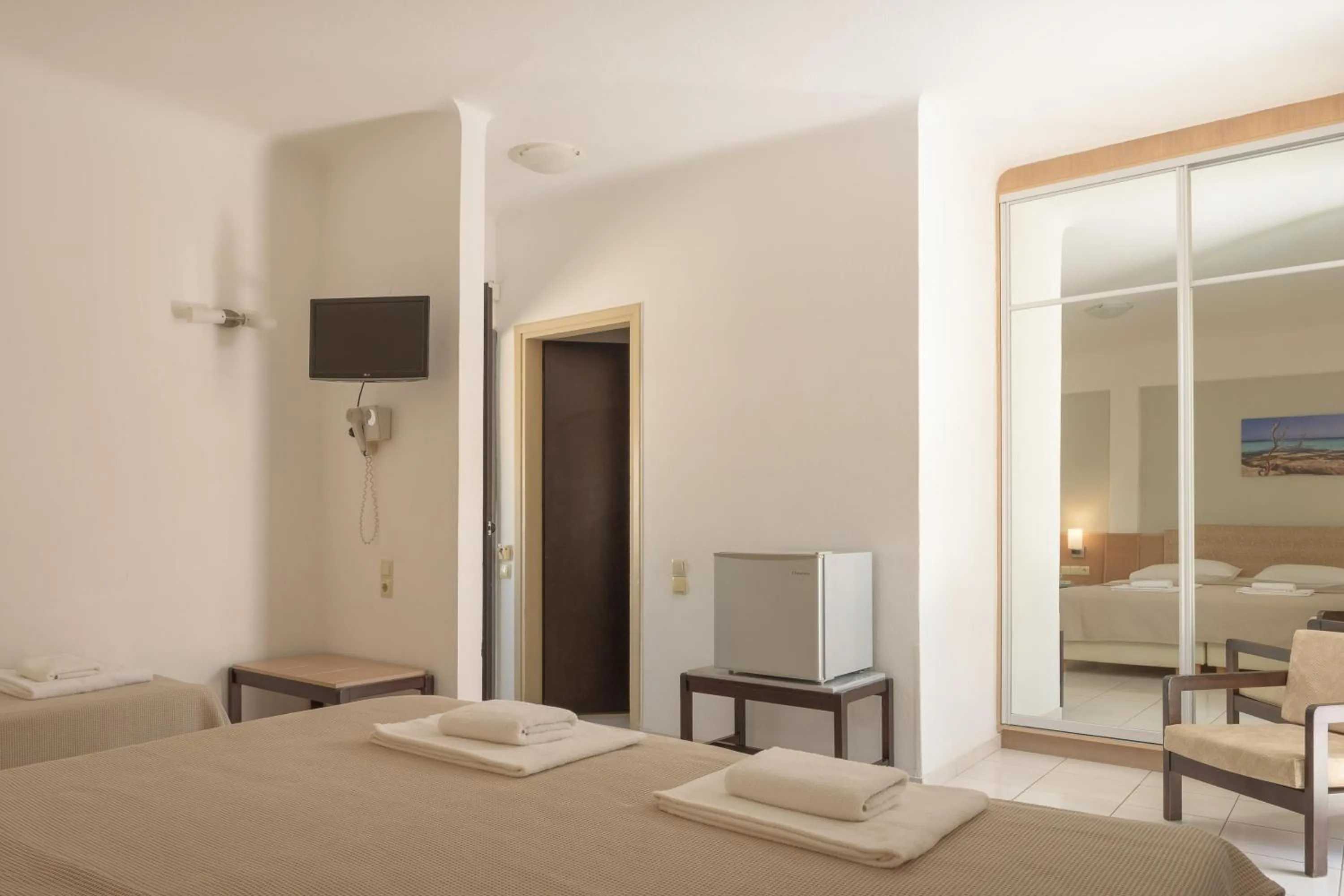 Photo of the whole room, Bed in Sergios Hotel