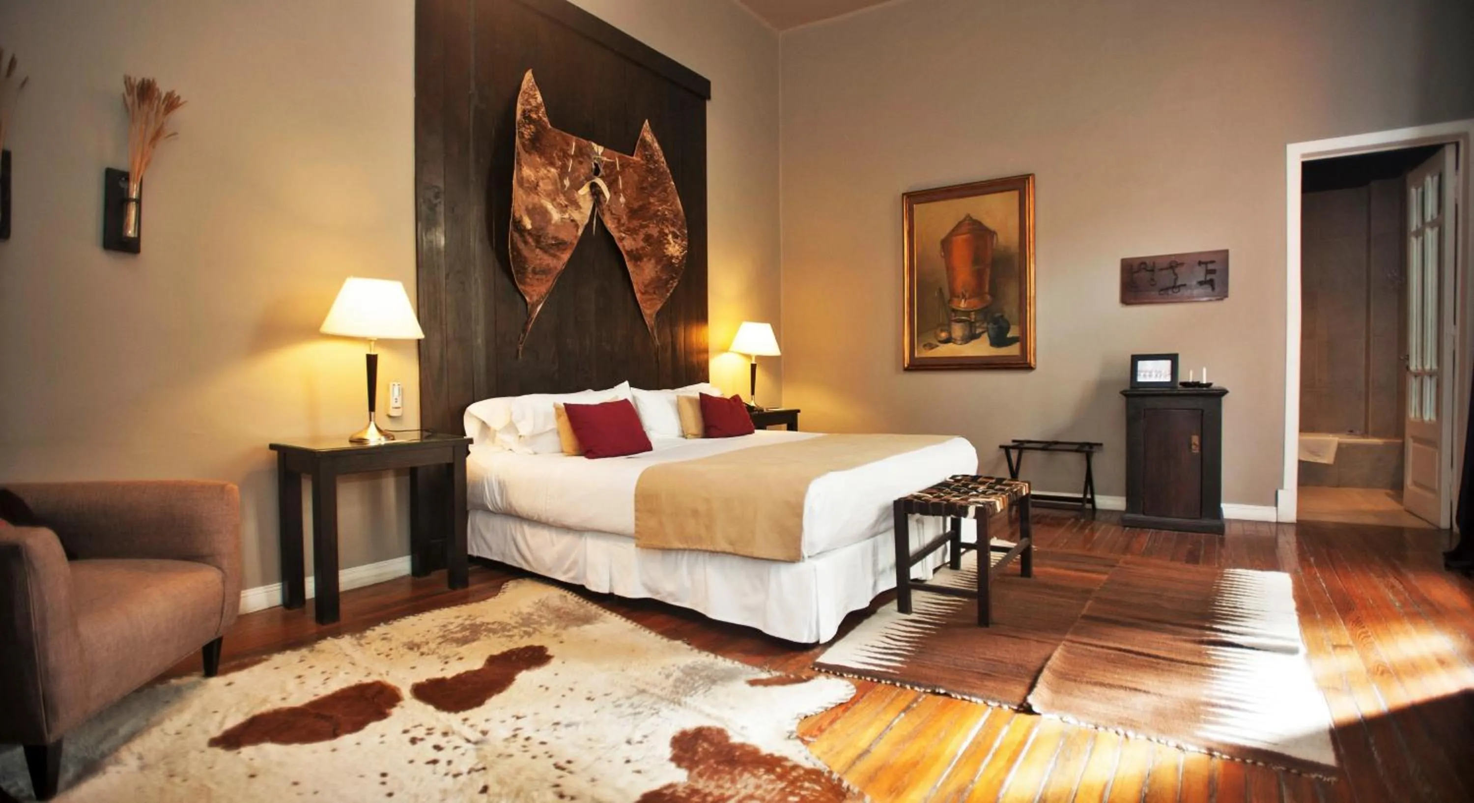 Bedroom, Bed in Legado Mitico Salta Hotel Boutique