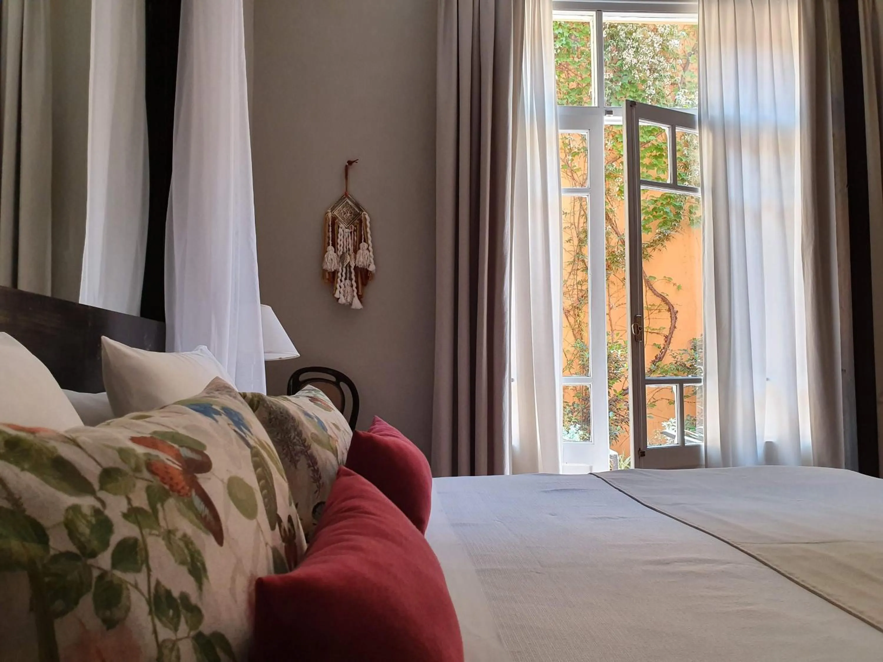 Garden view, Bed in Legado Mitico Salta Hotel Boutique