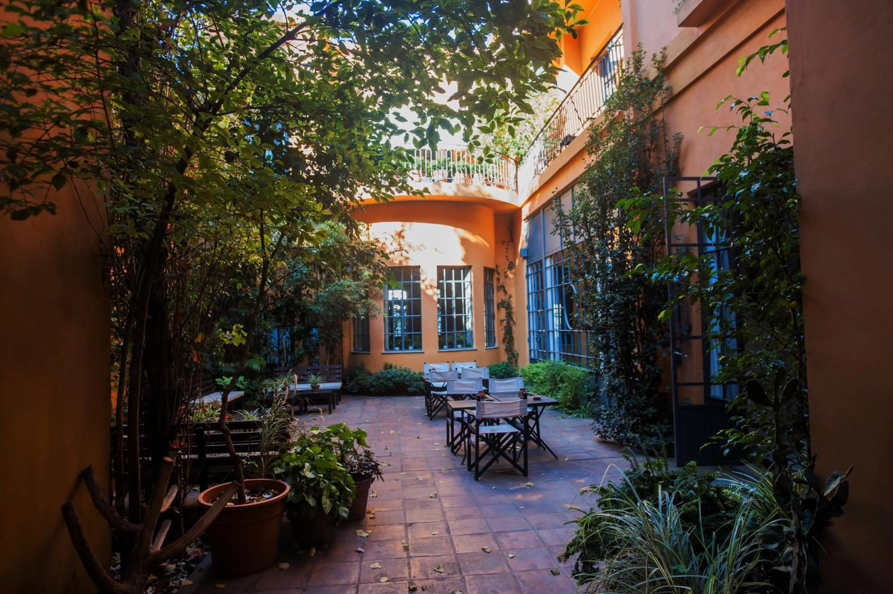Patio in Legado Mitico Salta Hotel Boutique