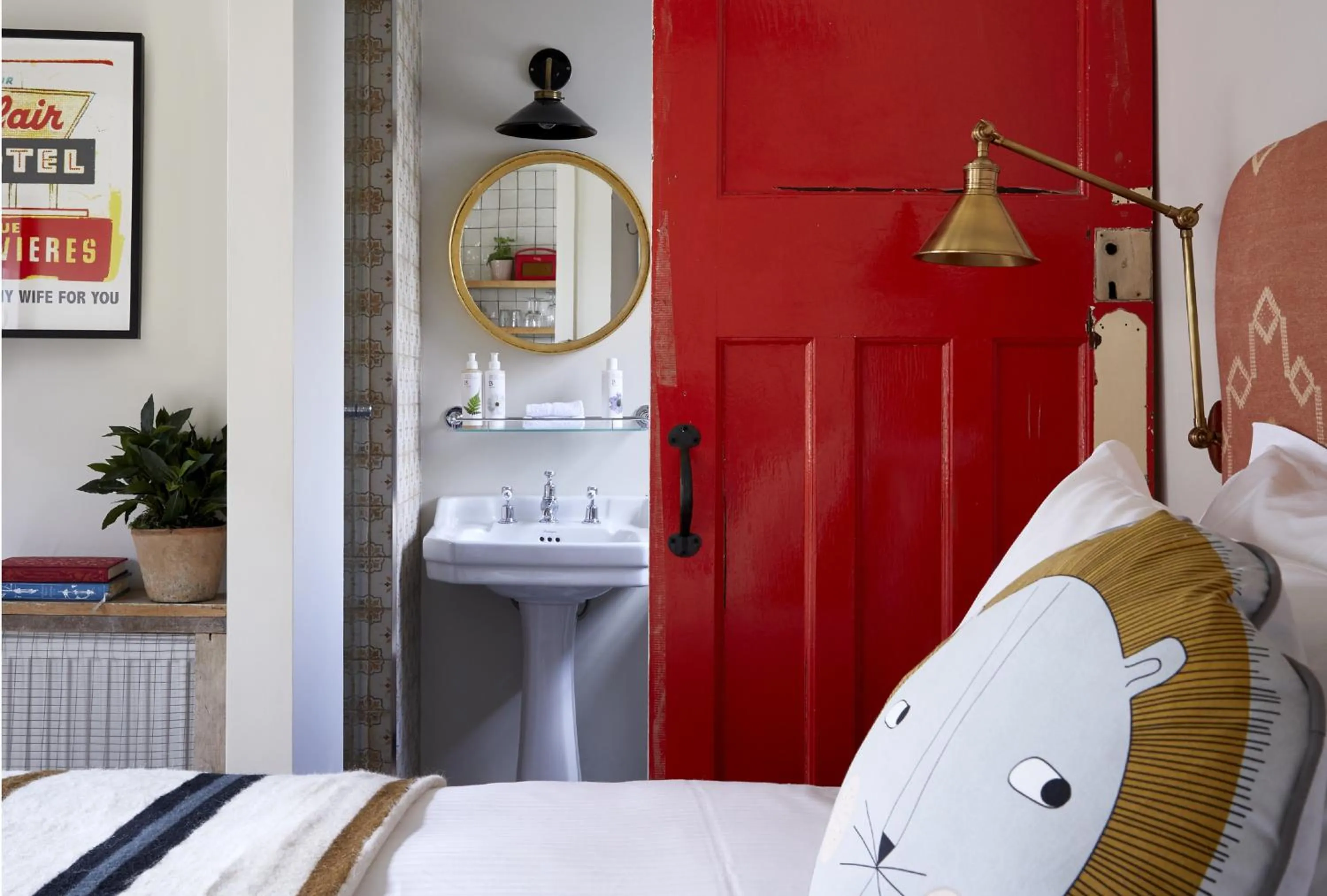Bathroom, Bed in Artist Residence Cornwall