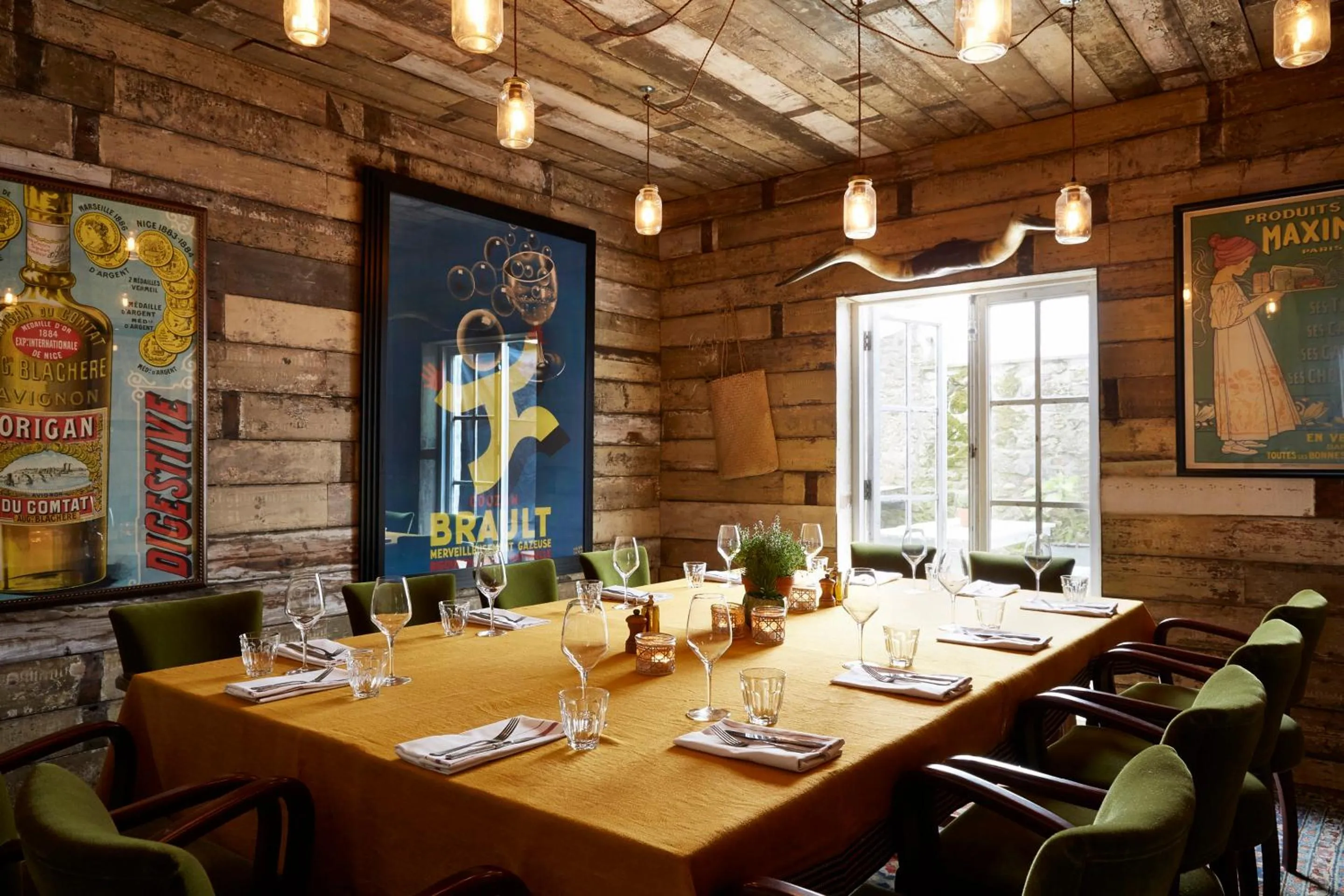 Banquet/Function facilities in Artist Residence Cornwall