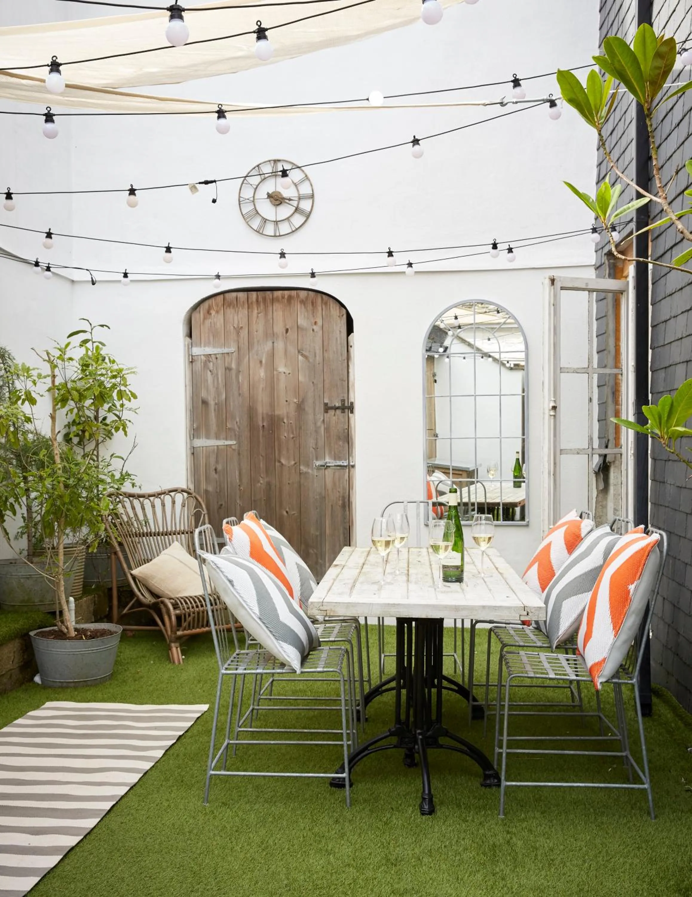 Spring in Artist Residence Cornwall