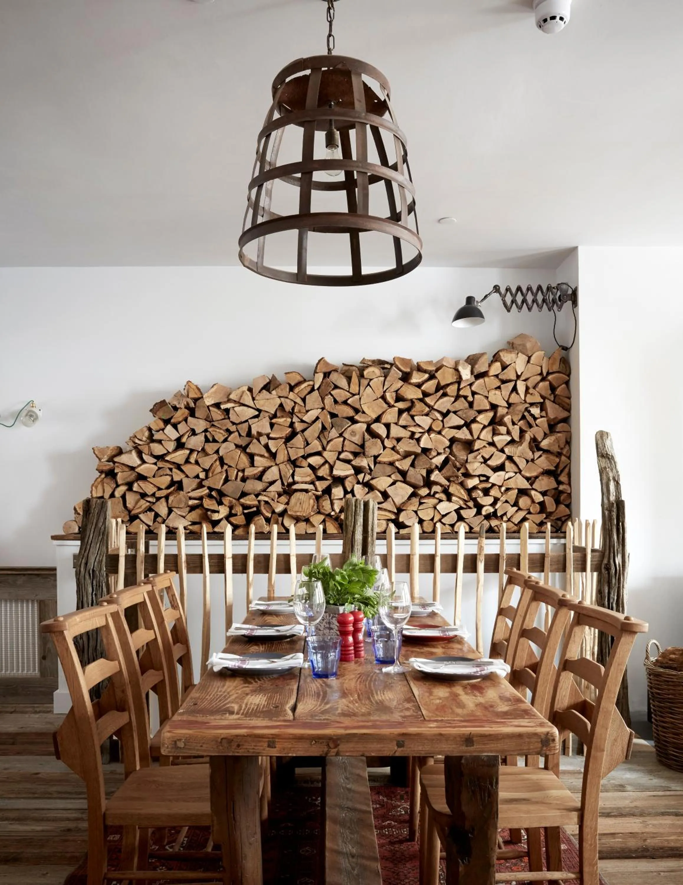 Restaurant/places to eat in Artist Residence Cornwall