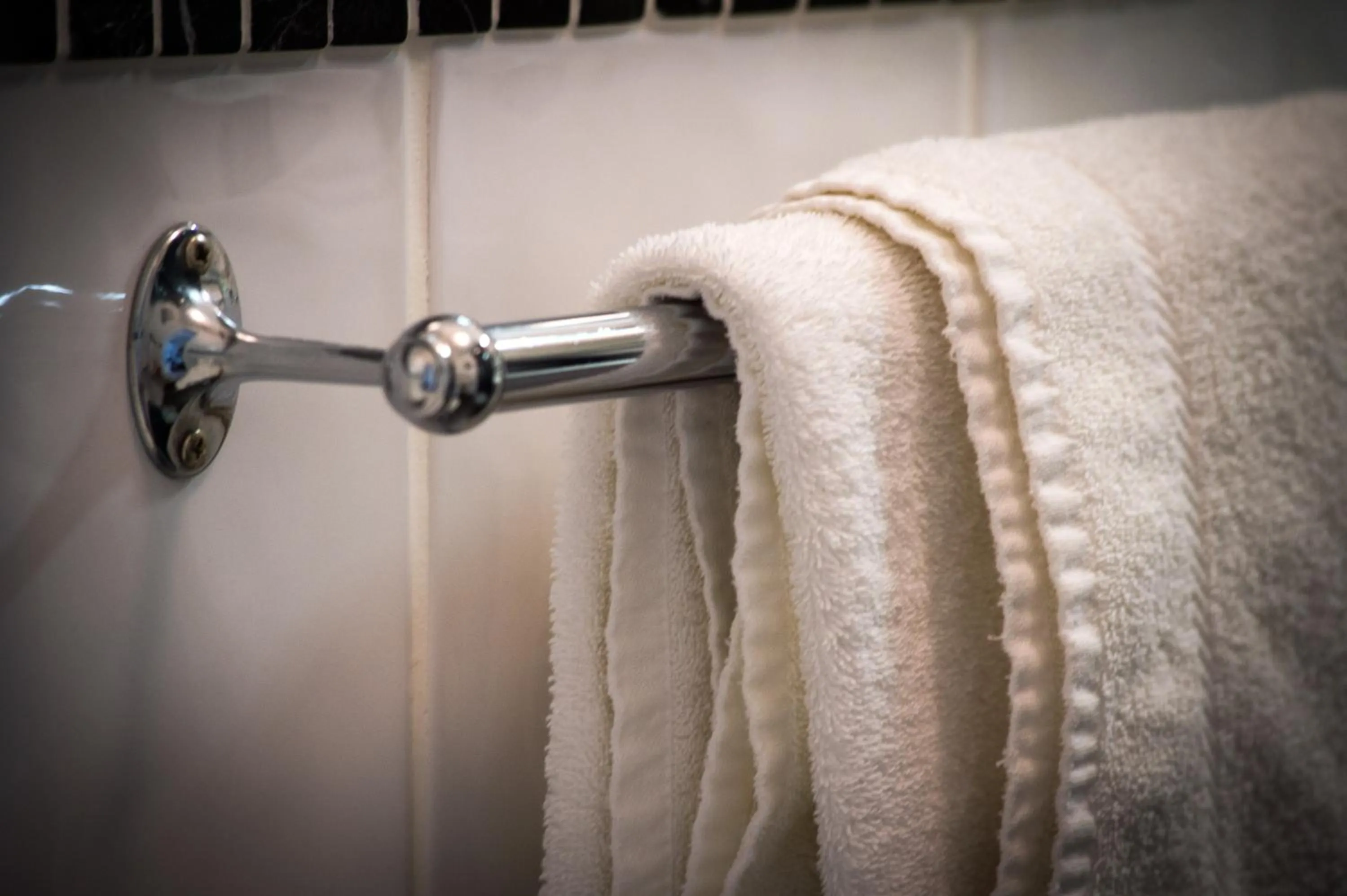 Bathroom in Sharamore House B&B