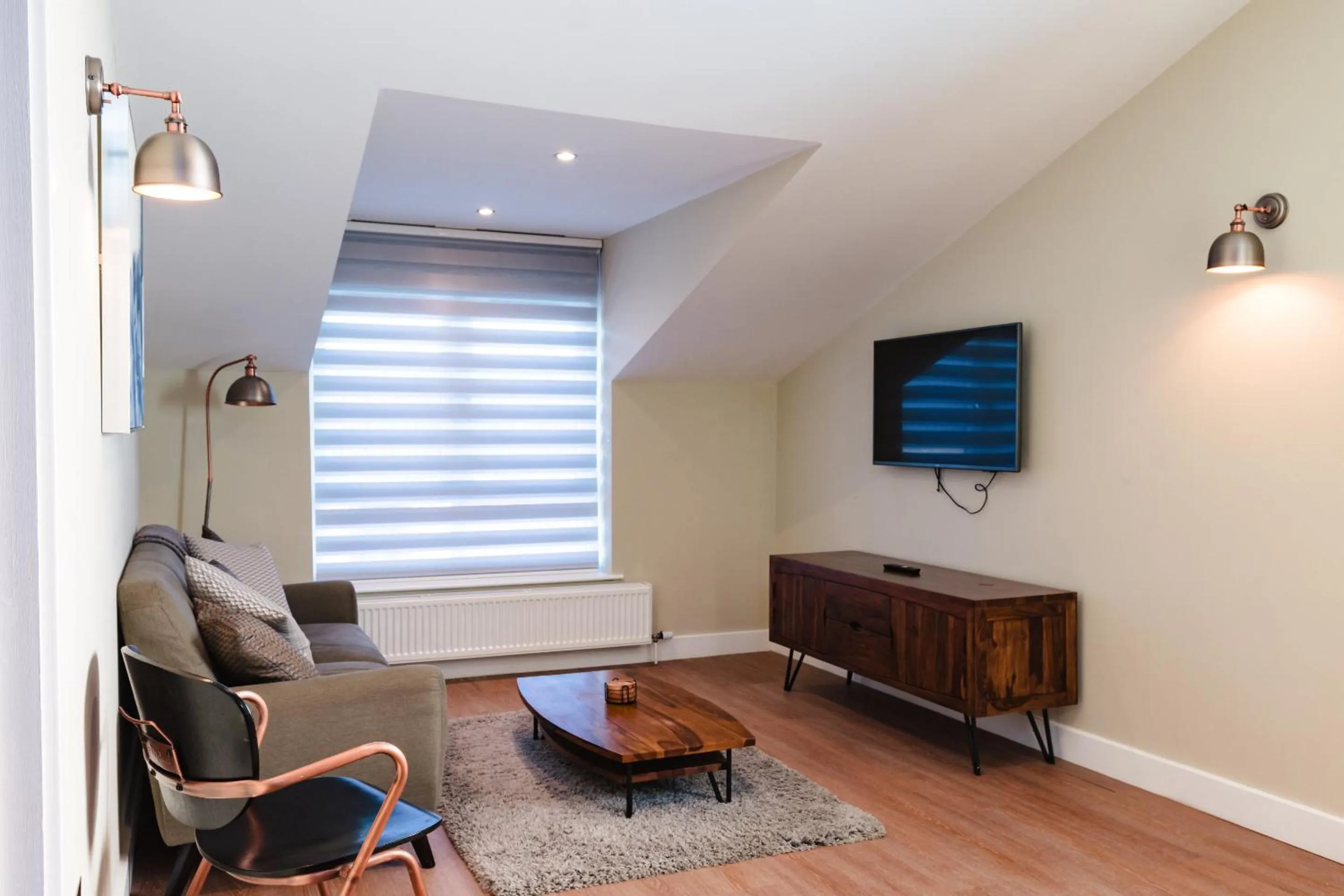 Living room in Crown Lodge Hotel