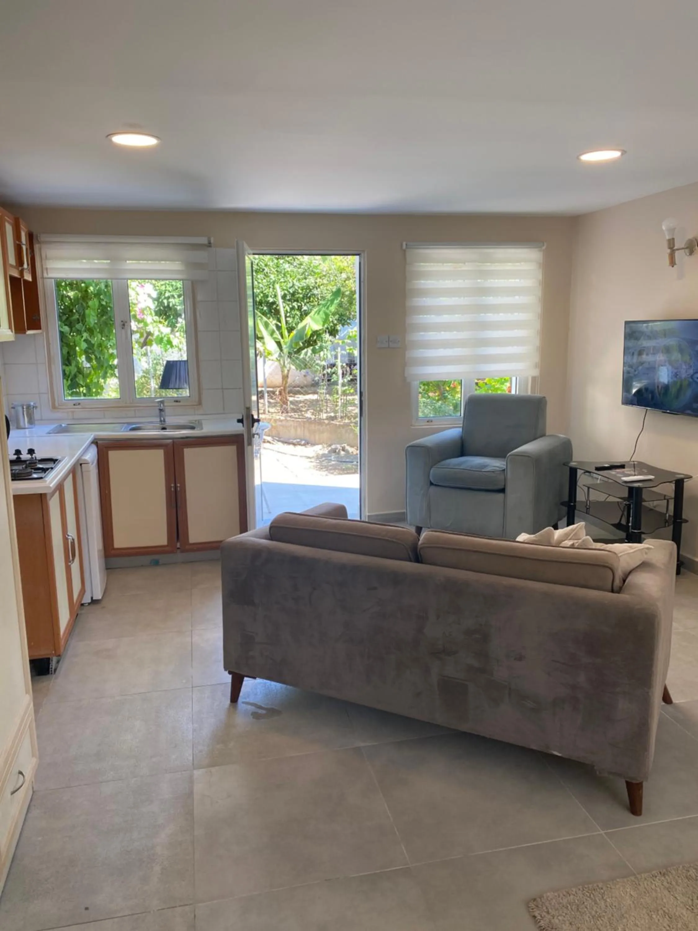 The Prince Inn Hotel & Villas