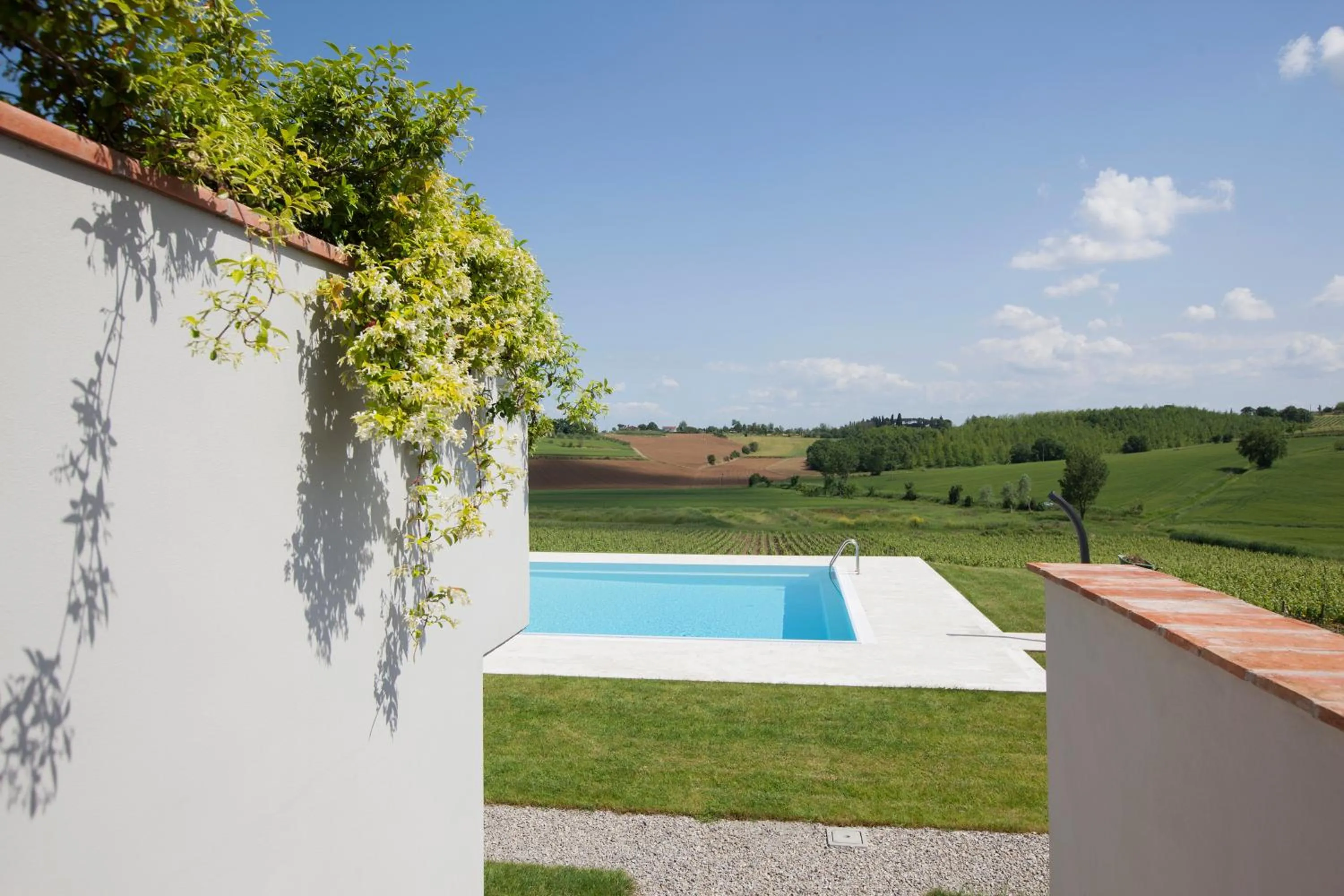Swimming pool in Resort Borgo Syrah