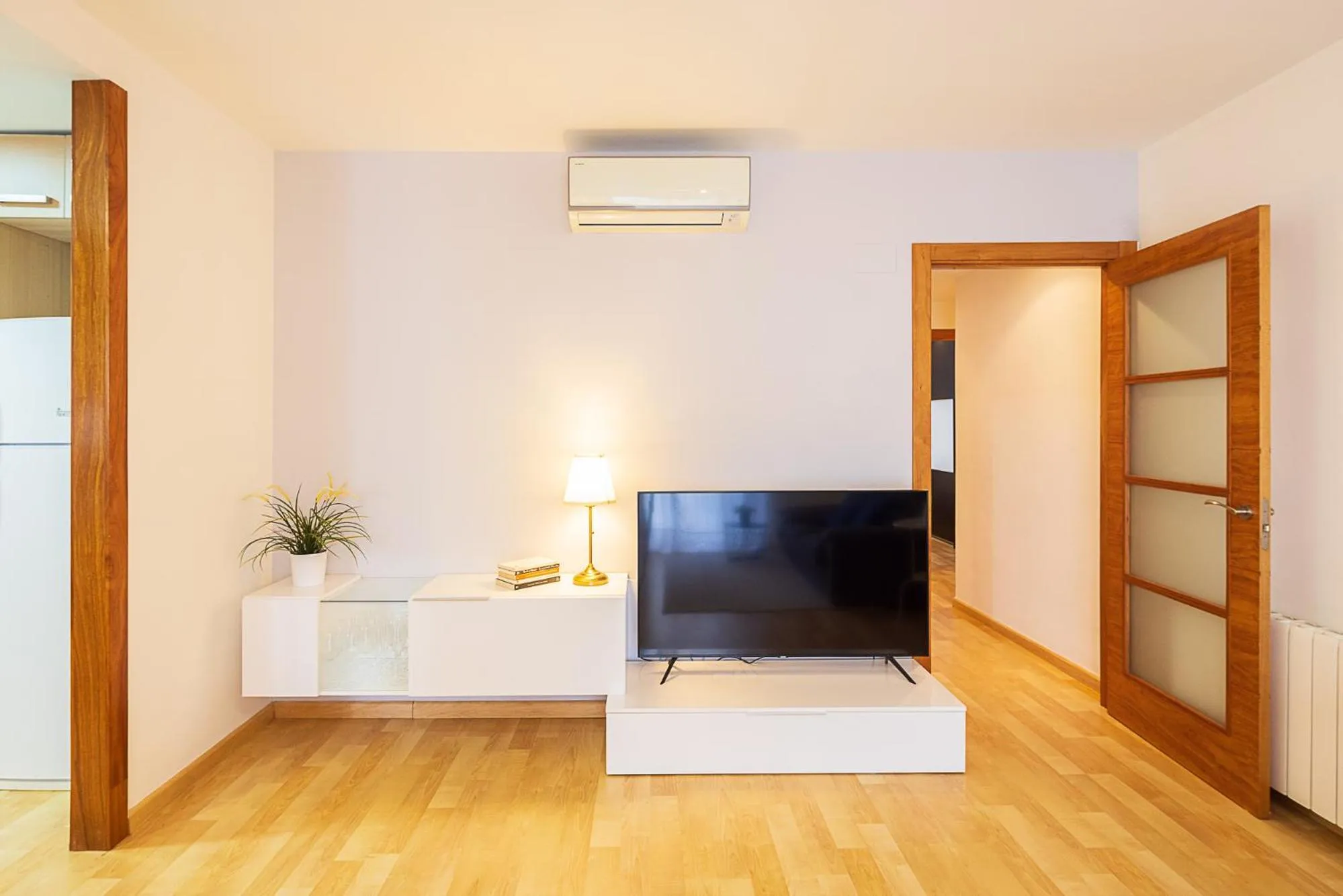 TV and multimedia in Lucas House Apartments by Sitges Group