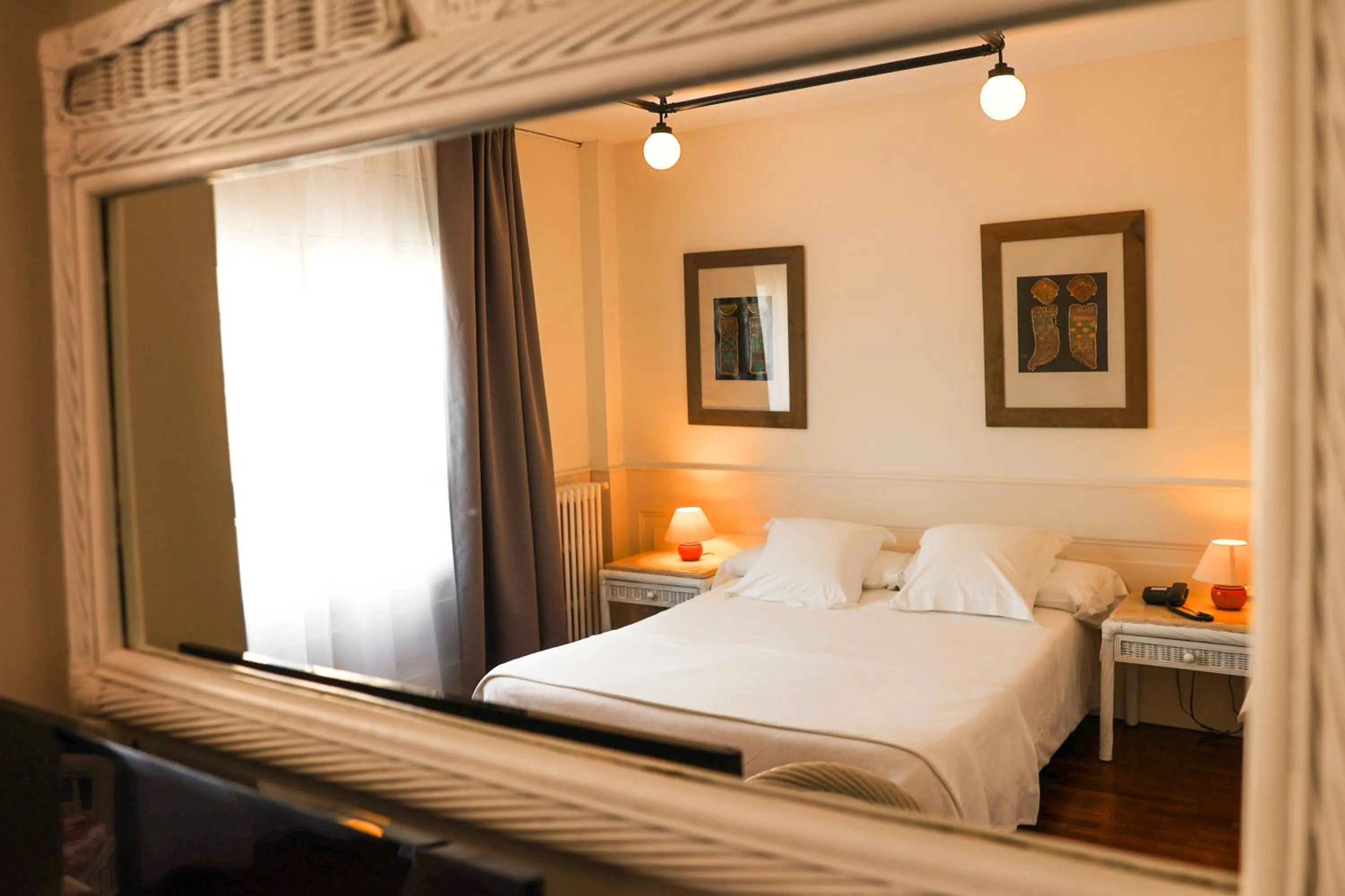 Photo of the whole room, Bed in Hotel Vostra Llar