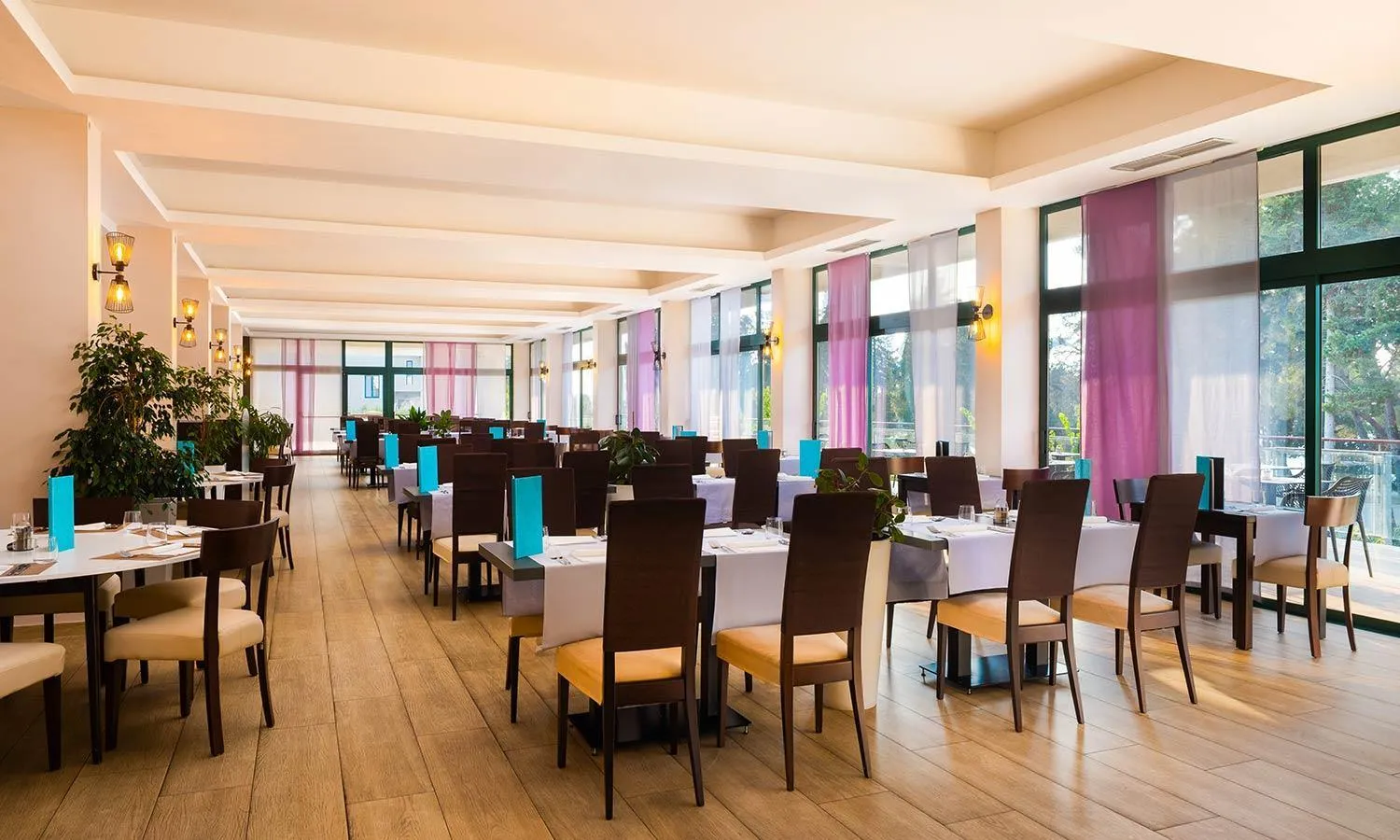 Restaurant/places to eat in Aminess Vival Casa Velaris