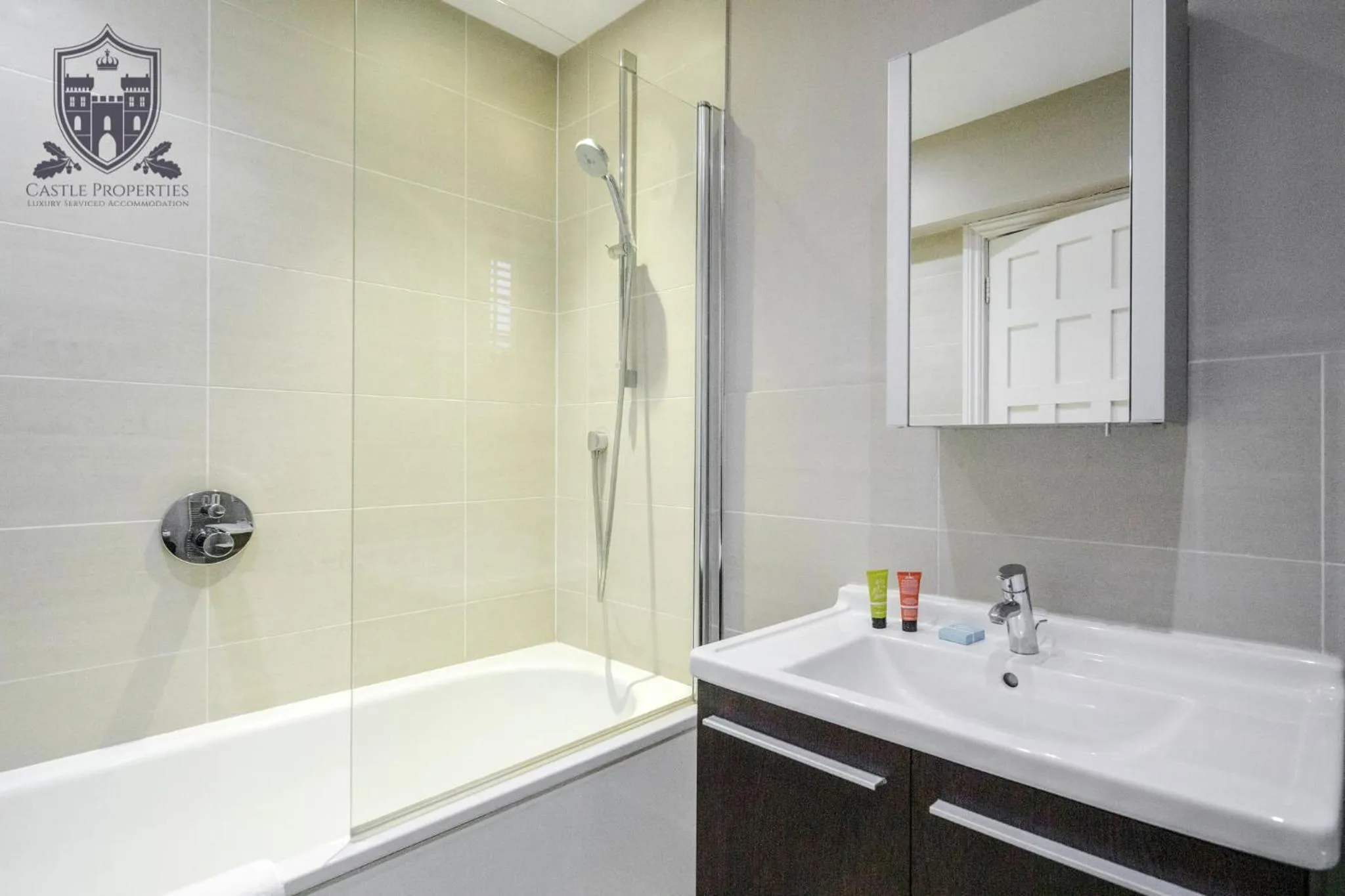 Bathroom in Castle Properties:Eton-The College