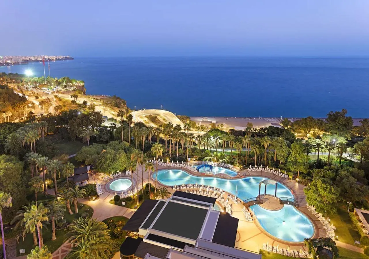 Property building in Özkaymak Falez Hotel