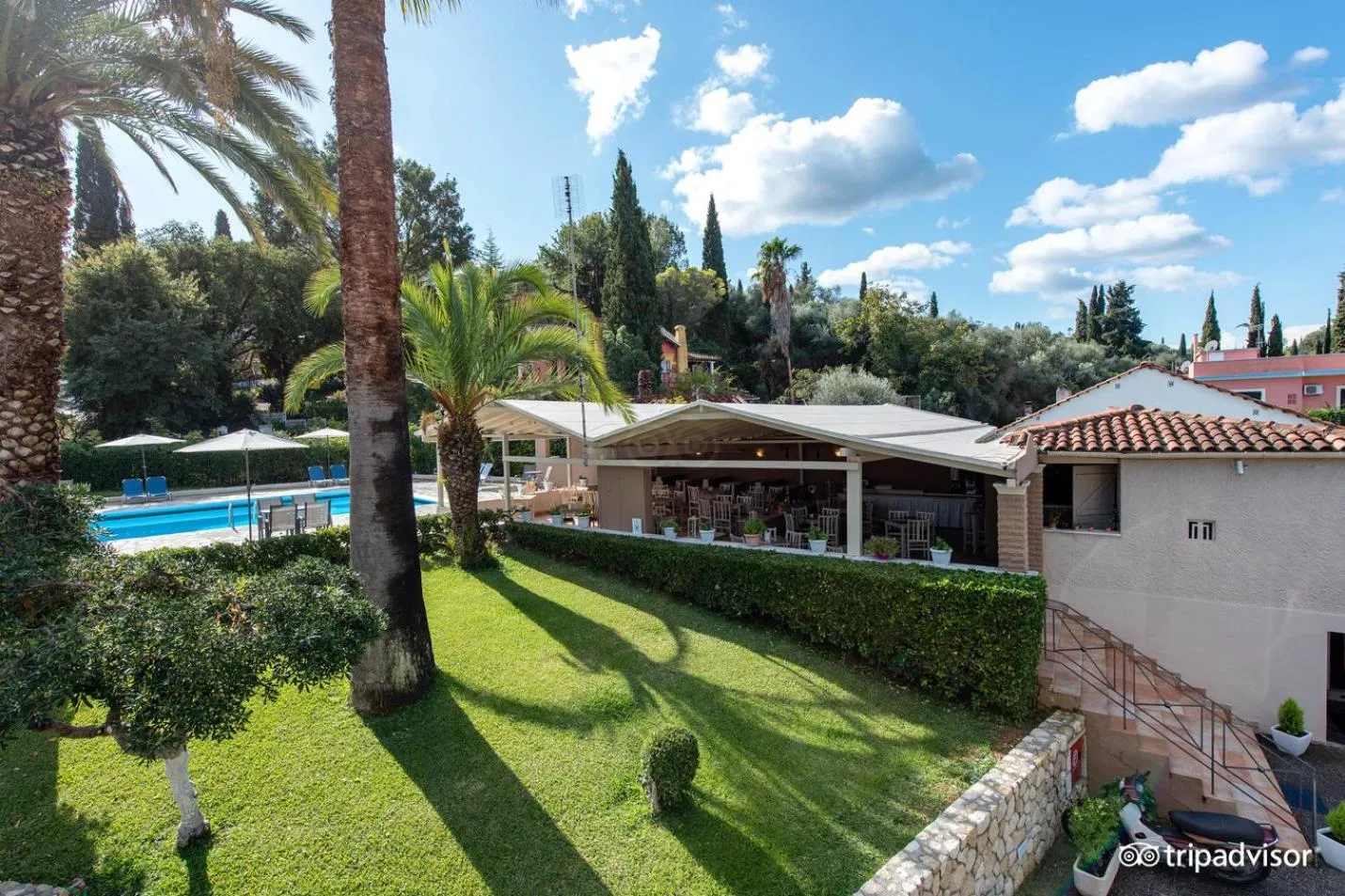 Restaurant/places to eat in Anita