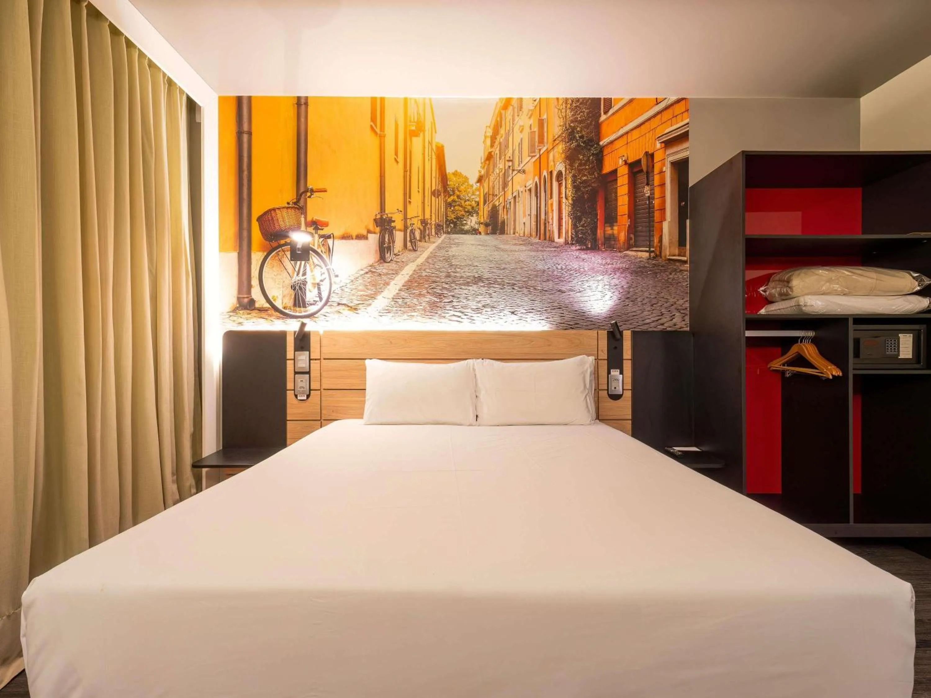 Bedroom, Bed in Novotel Curitiba Batel