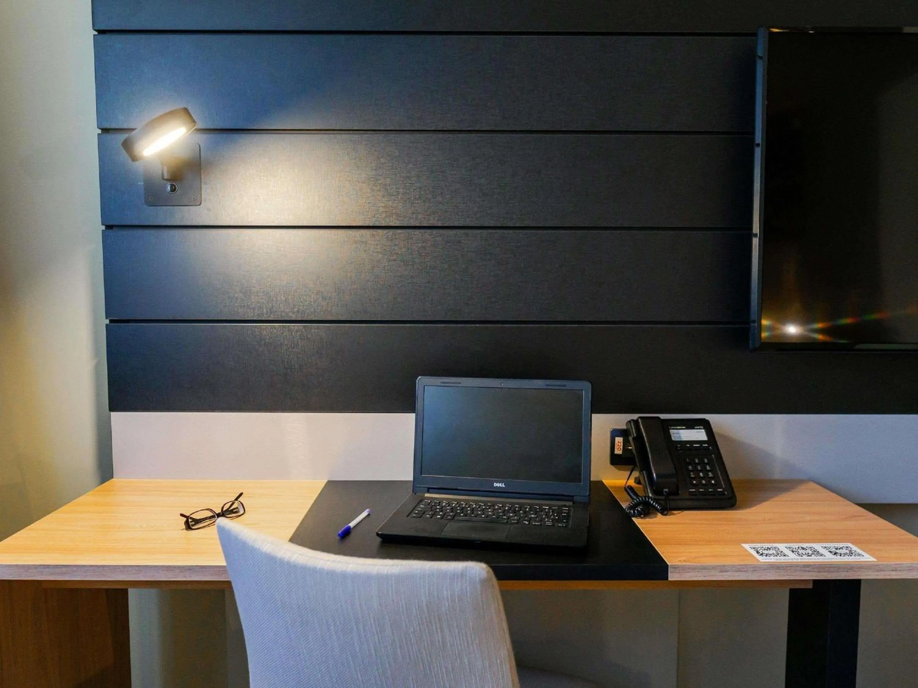 Bedroom in Novotel Curitiba Batel