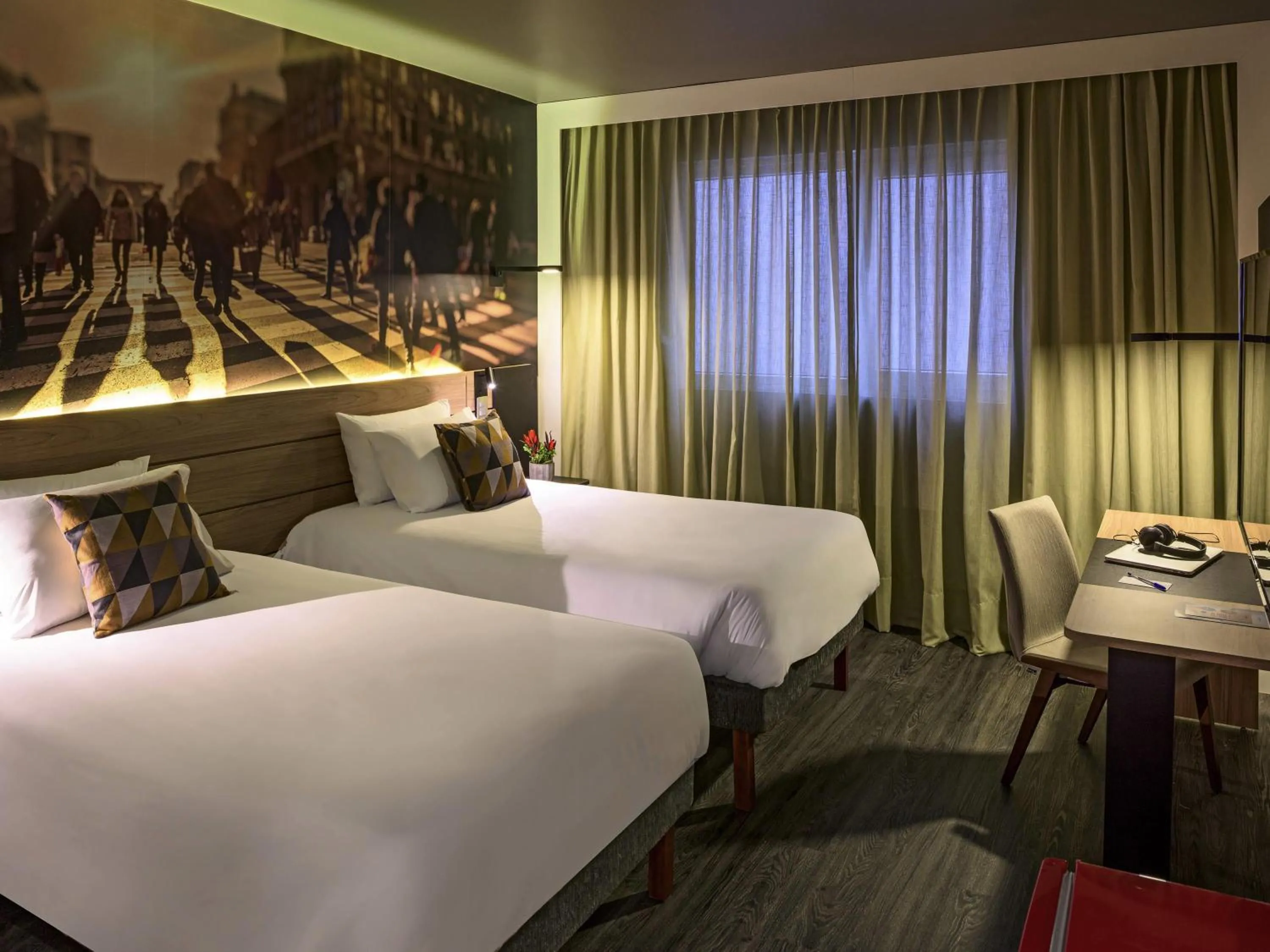 Bedroom, Bed in Novotel Curitiba Batel