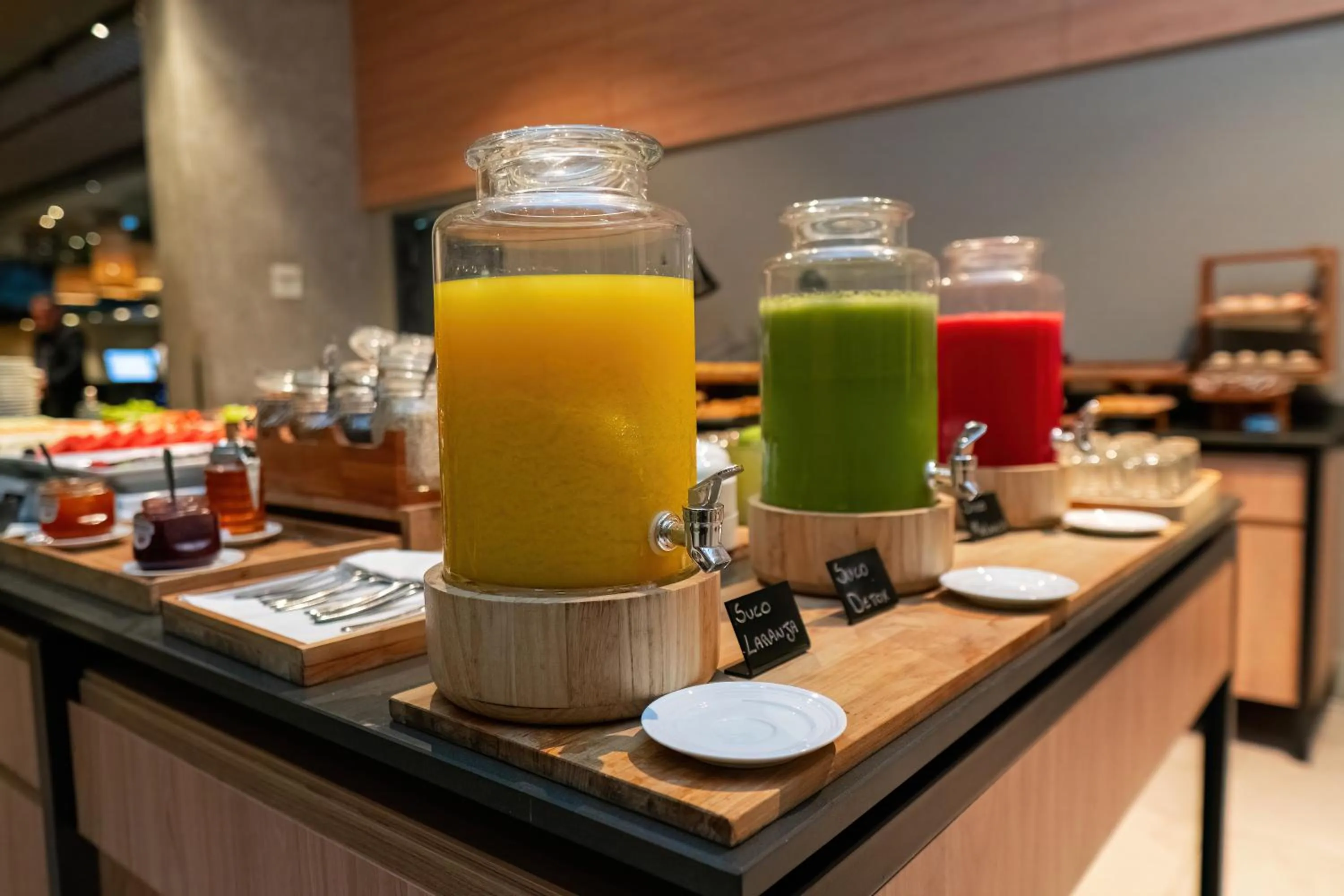 Food and drinks in Novotel Curitiba Batel