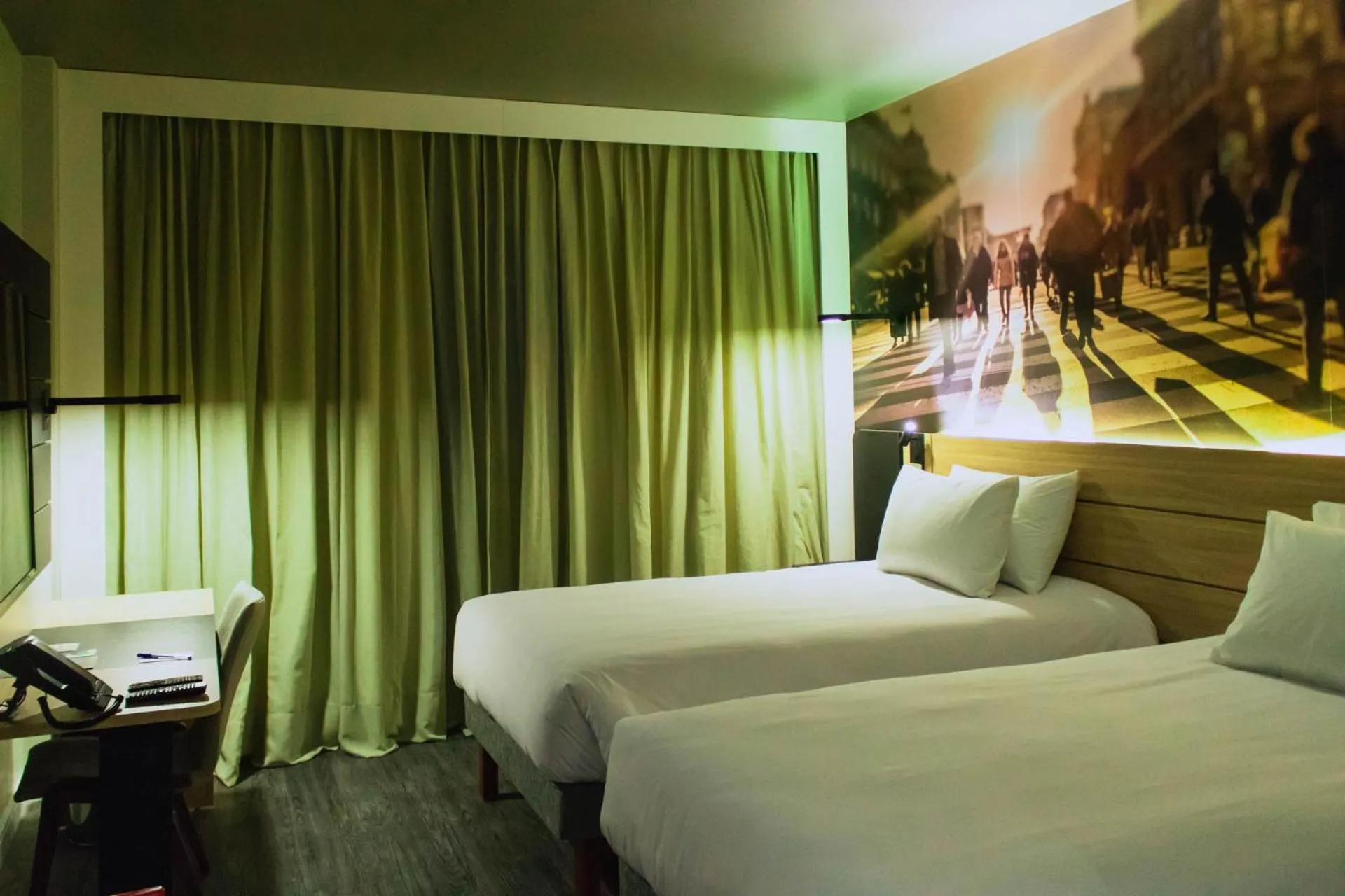 Bedroom, Bed in Novotel Curitiba Batel