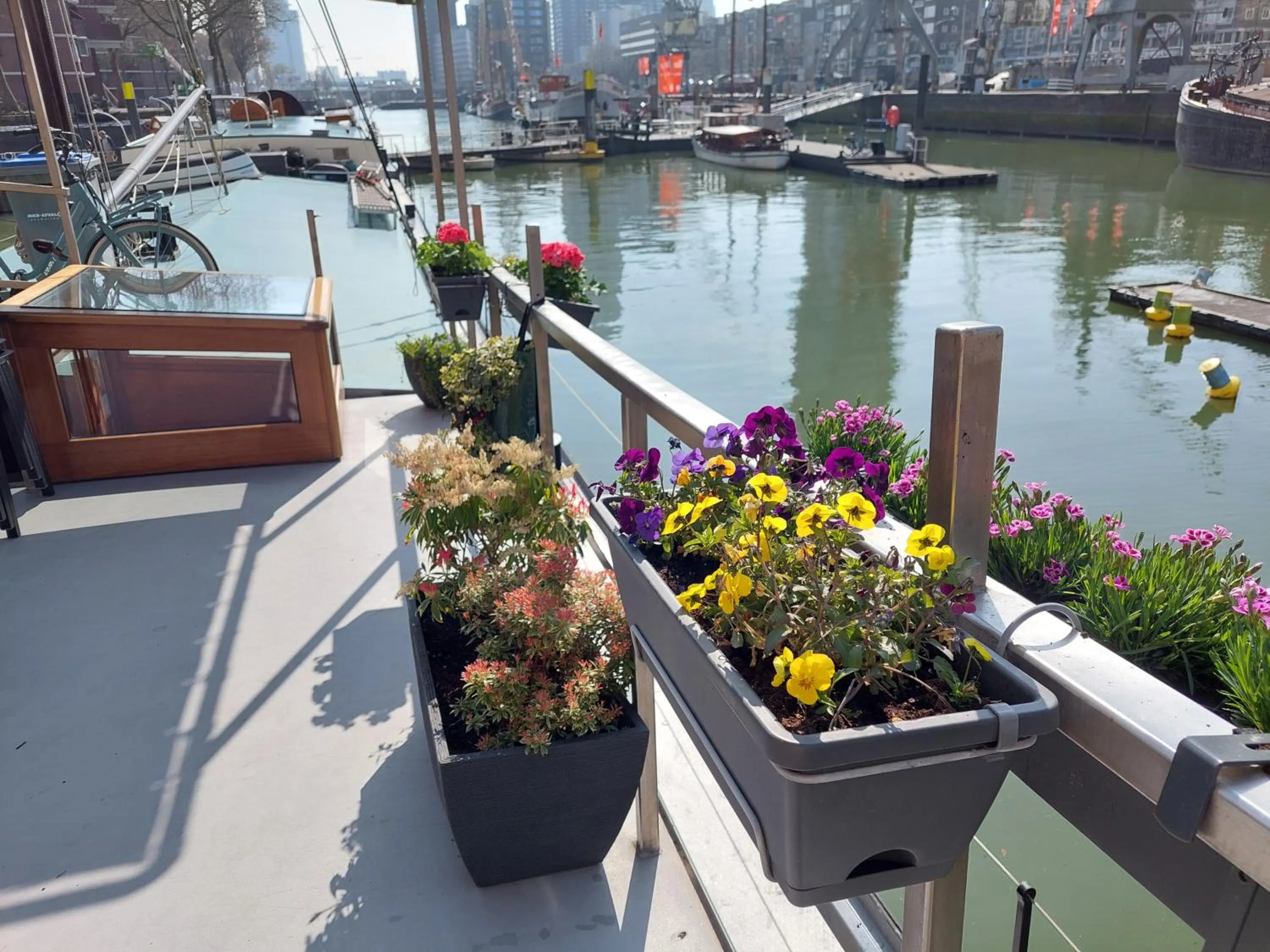 Balcony/Terrace in Boat Rooms on Water b&b