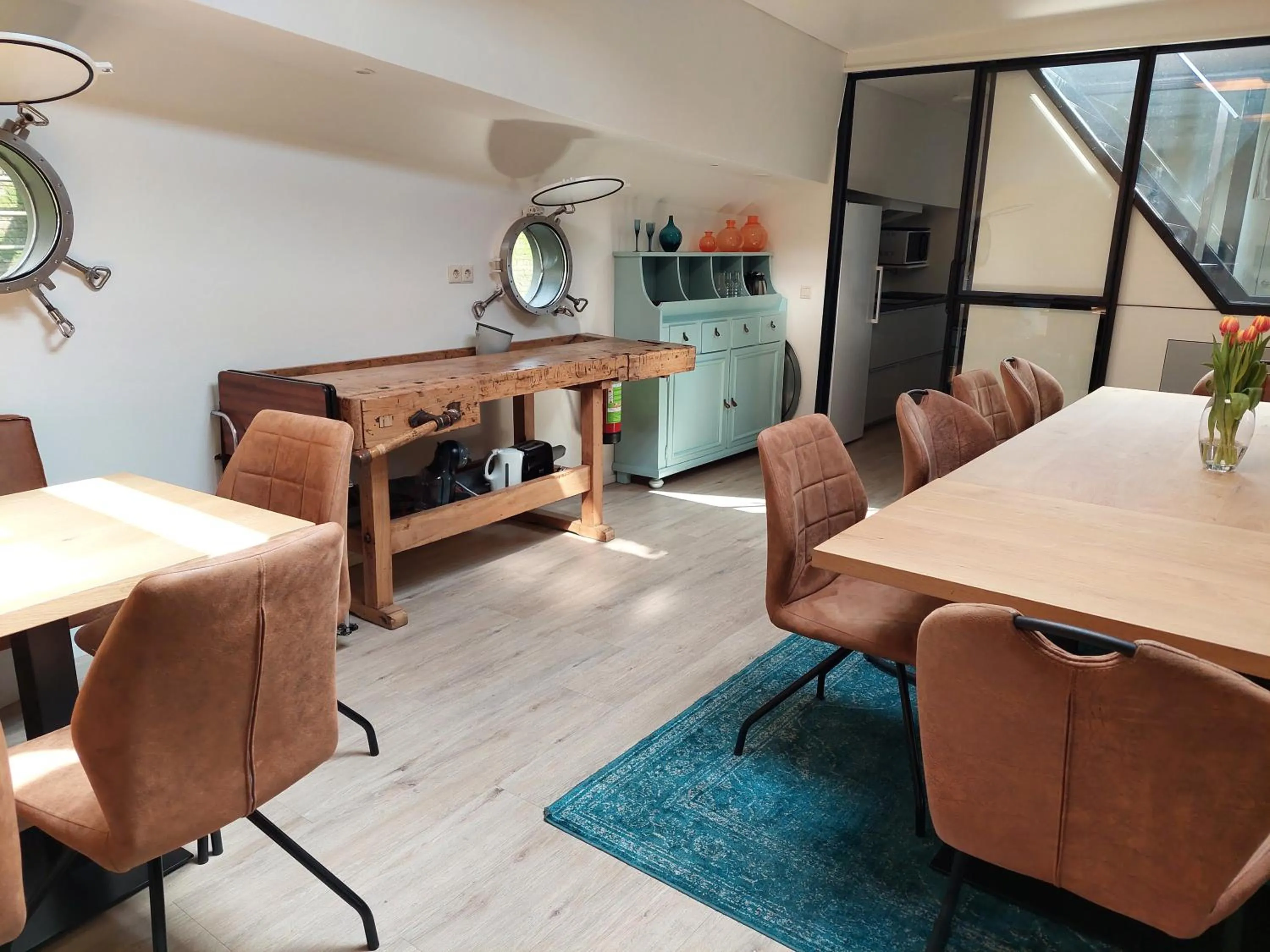 Living room in Boat Rooms on Water b&b