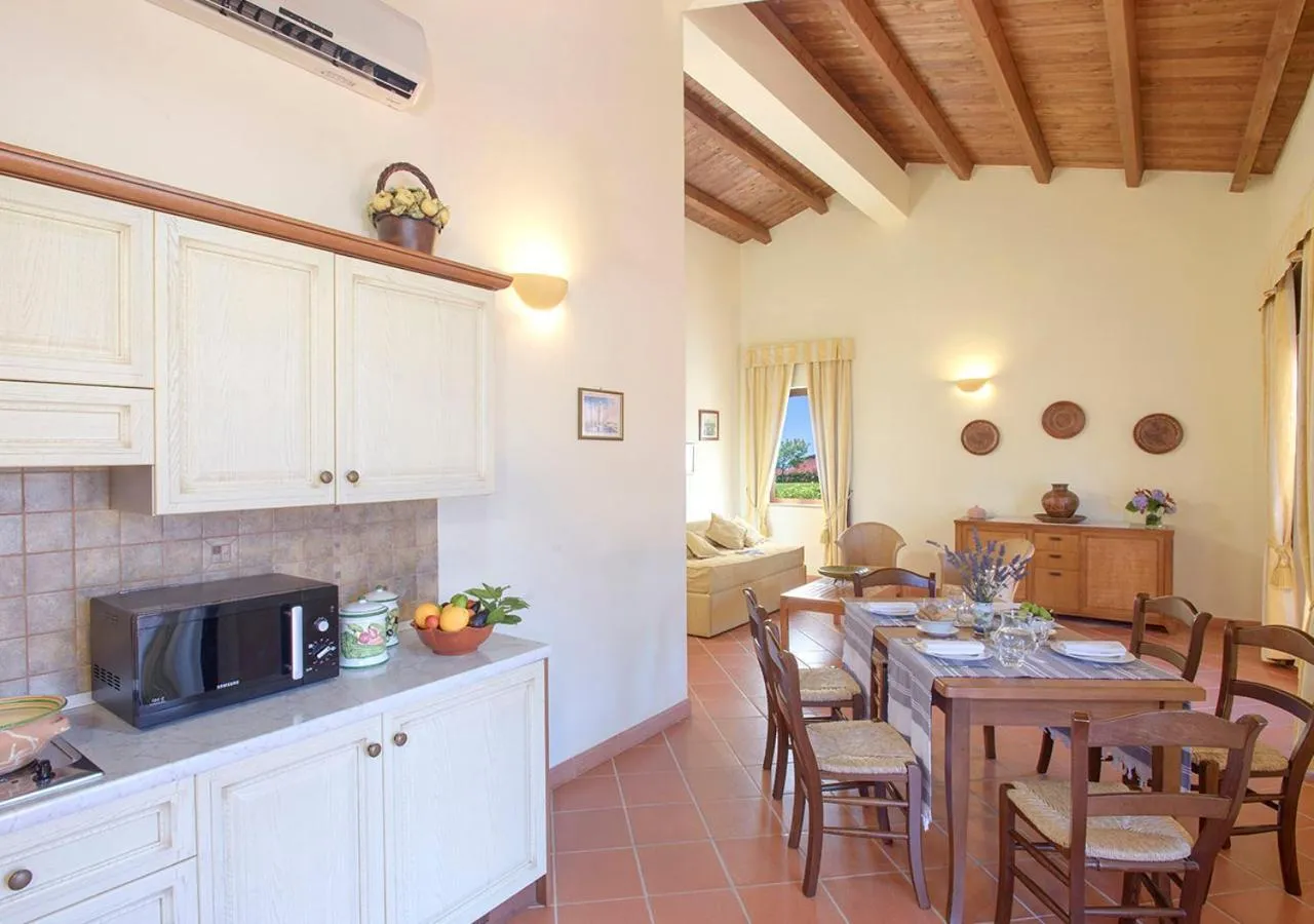 Dining area in Popilia Country Resort