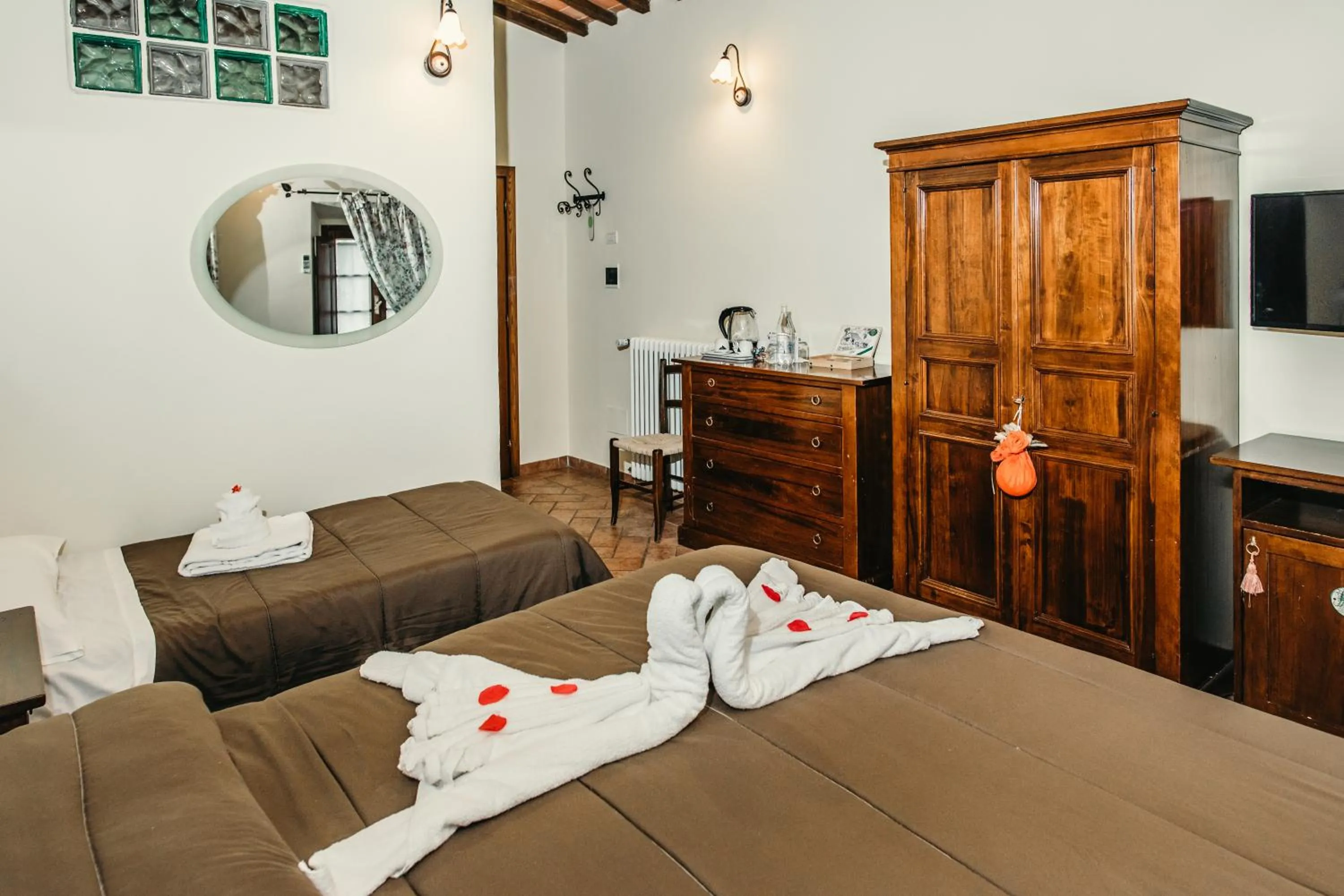 Bed in Casa Di Campagna In Toscana