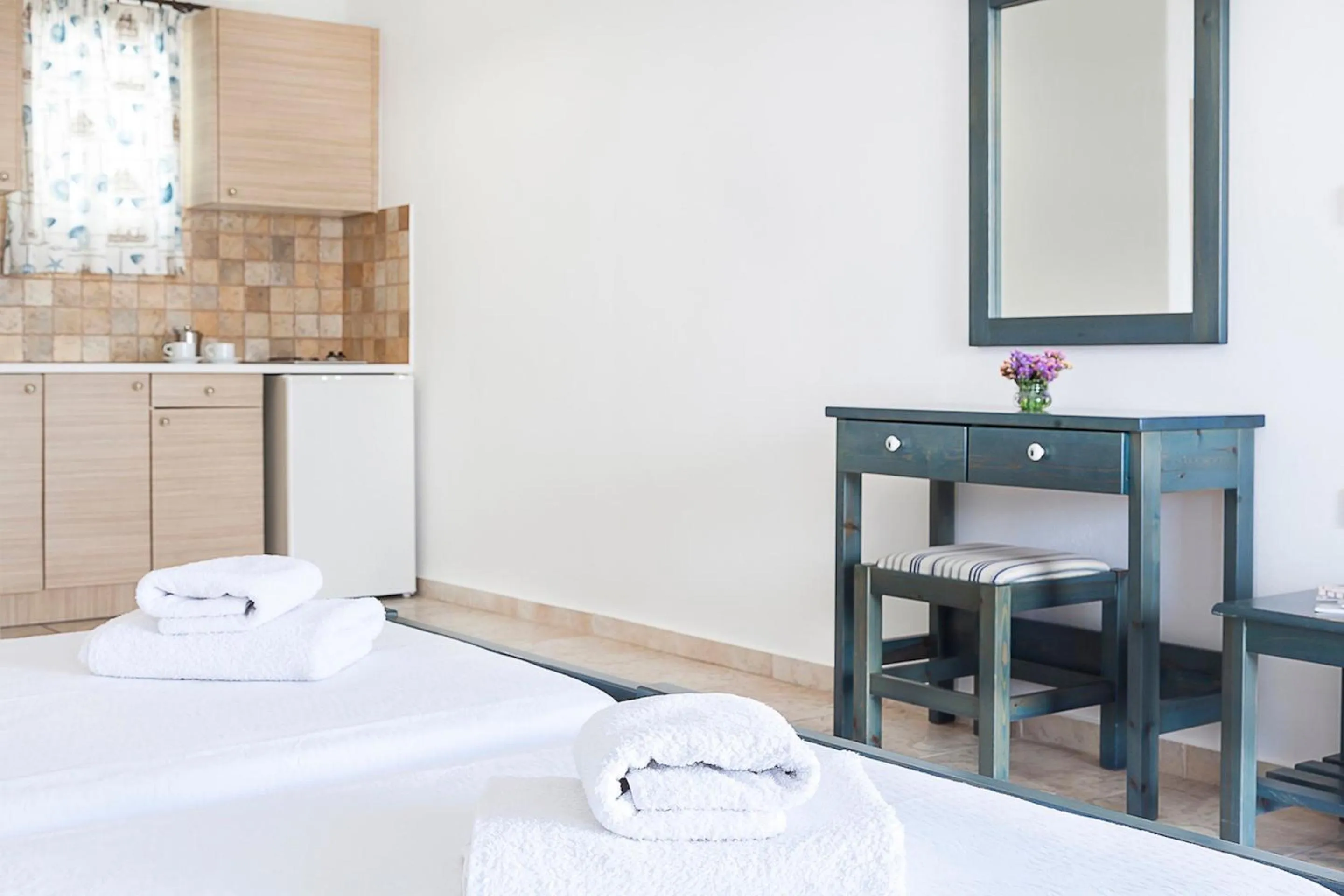 Kitchen or kitchenette, Bed in San Antonio Summer House