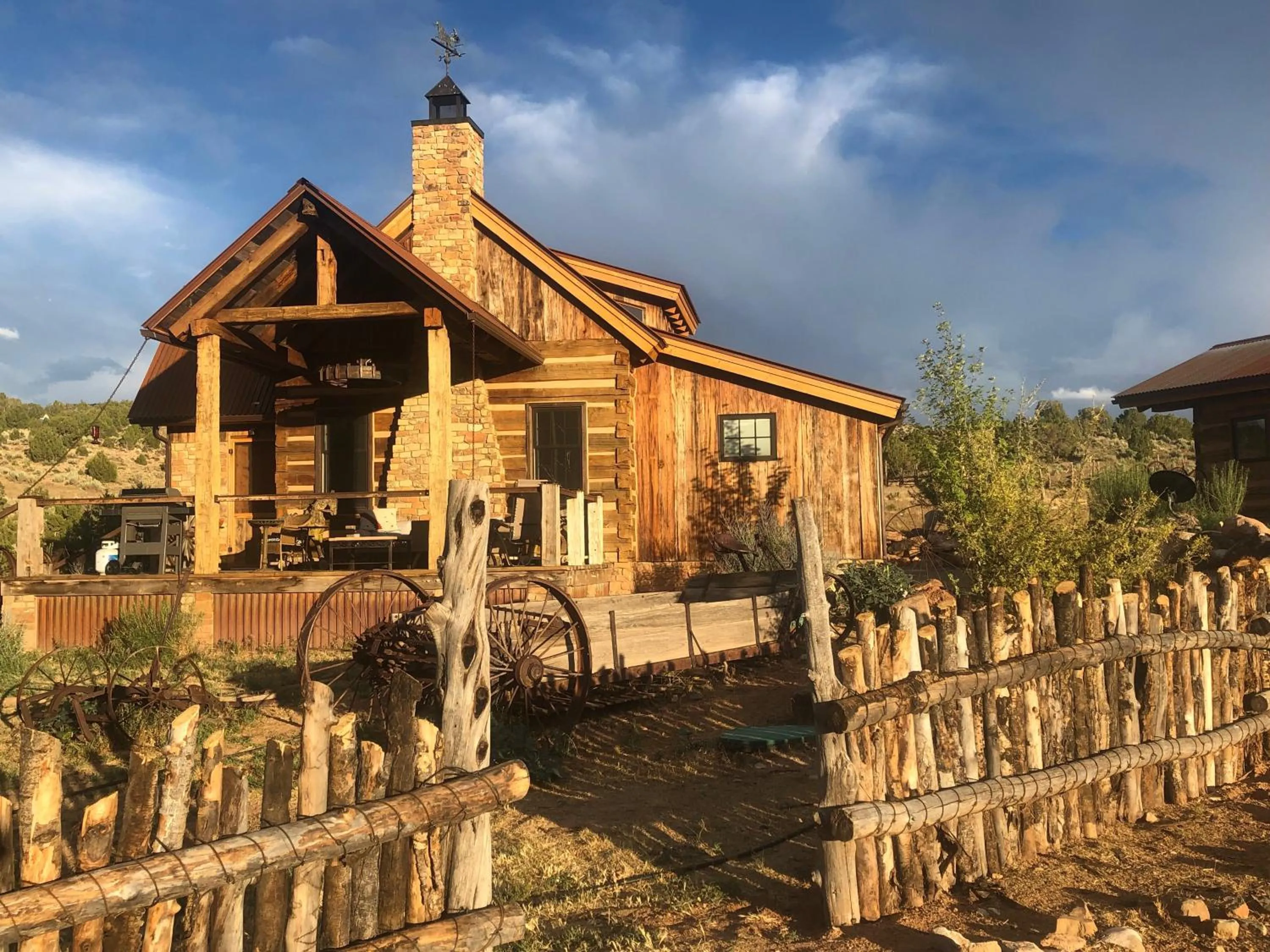 Property building in Canyon Of The Ancients Guest Ranch