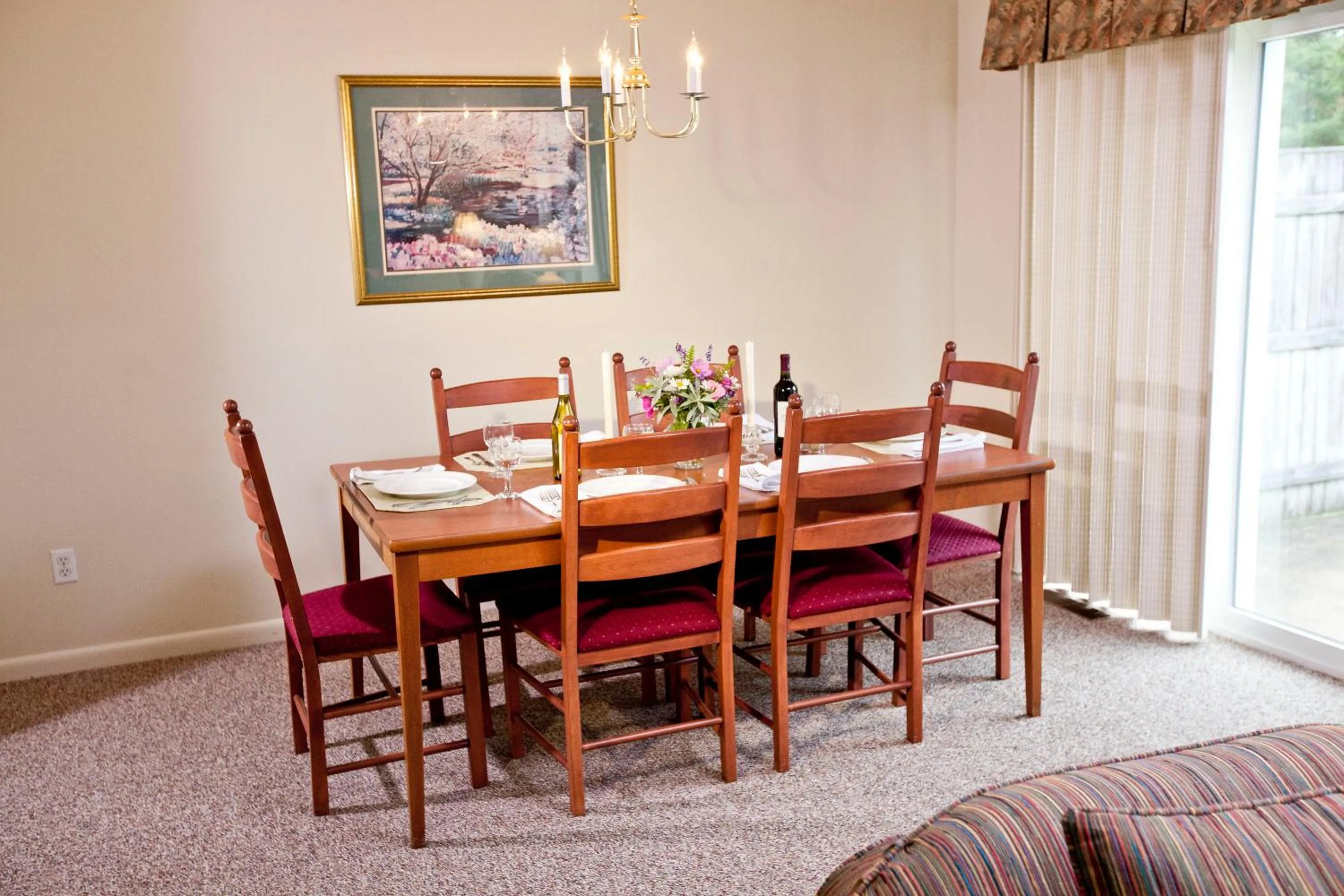Dining area in Brewster Green Resort