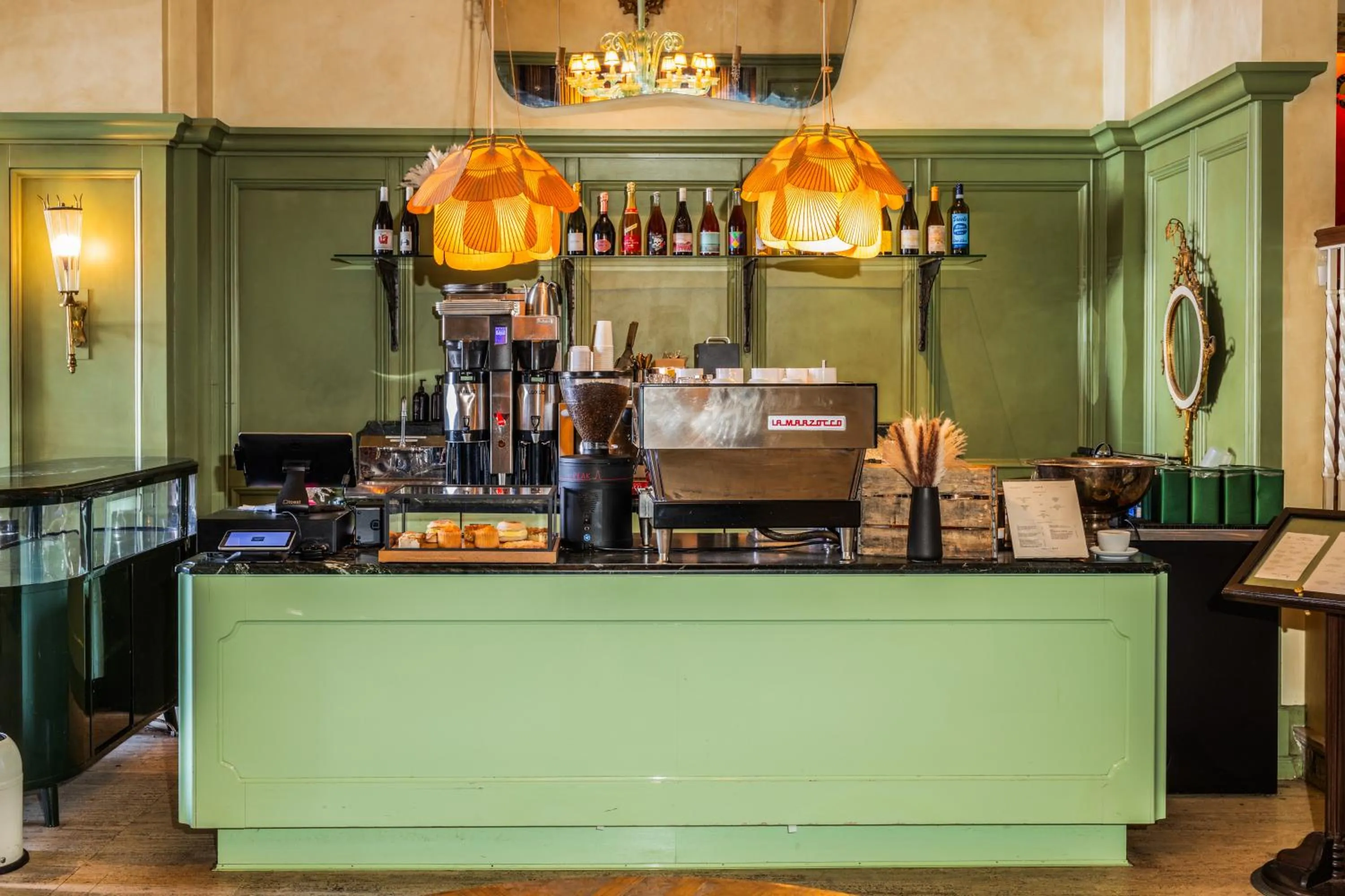 Restaurant/places to eat in The Siren Hotel, an Ash Hotel