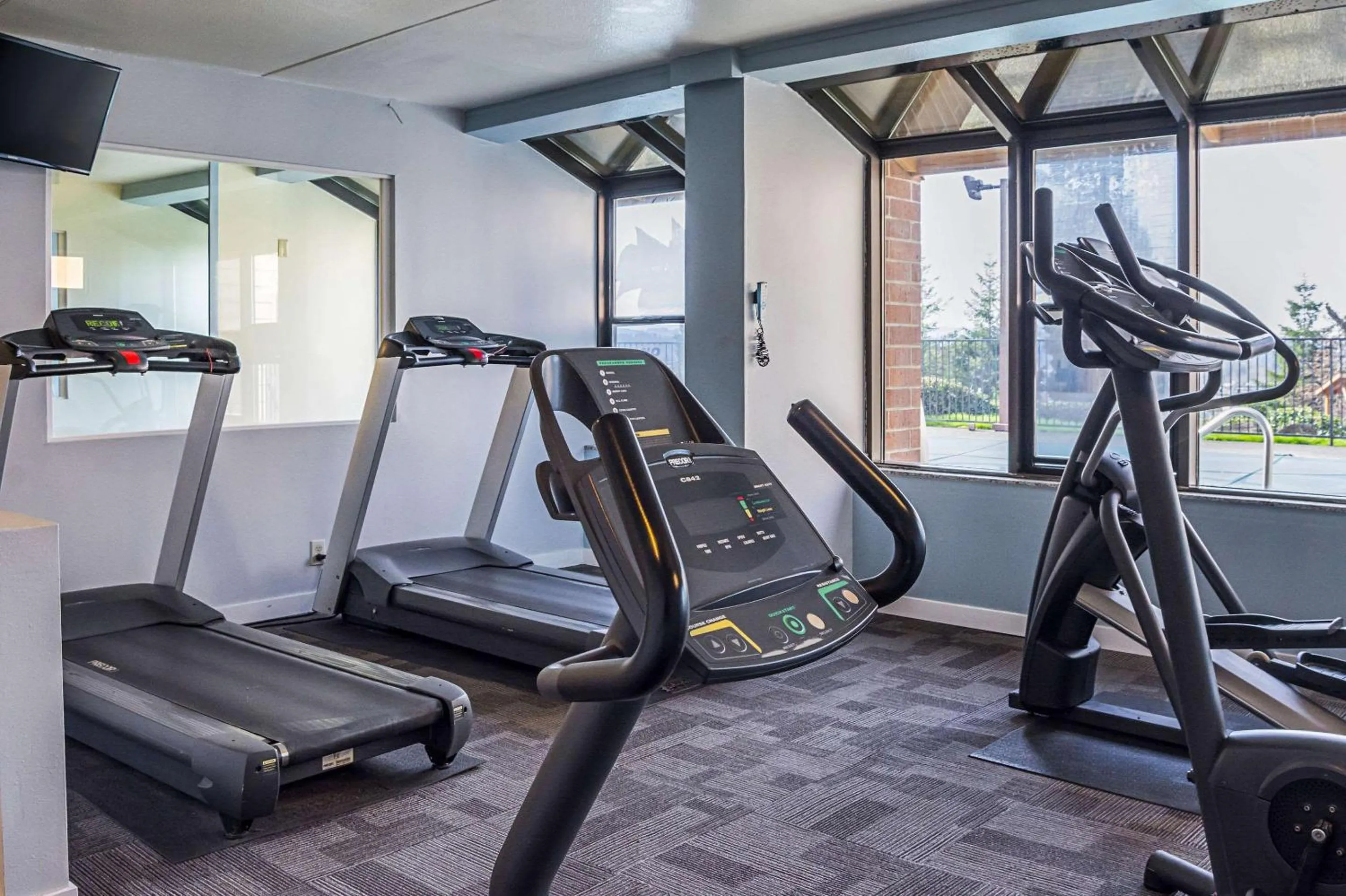 Fitness centre/facilities in Quality Inn & Suites Clackamas - Portland