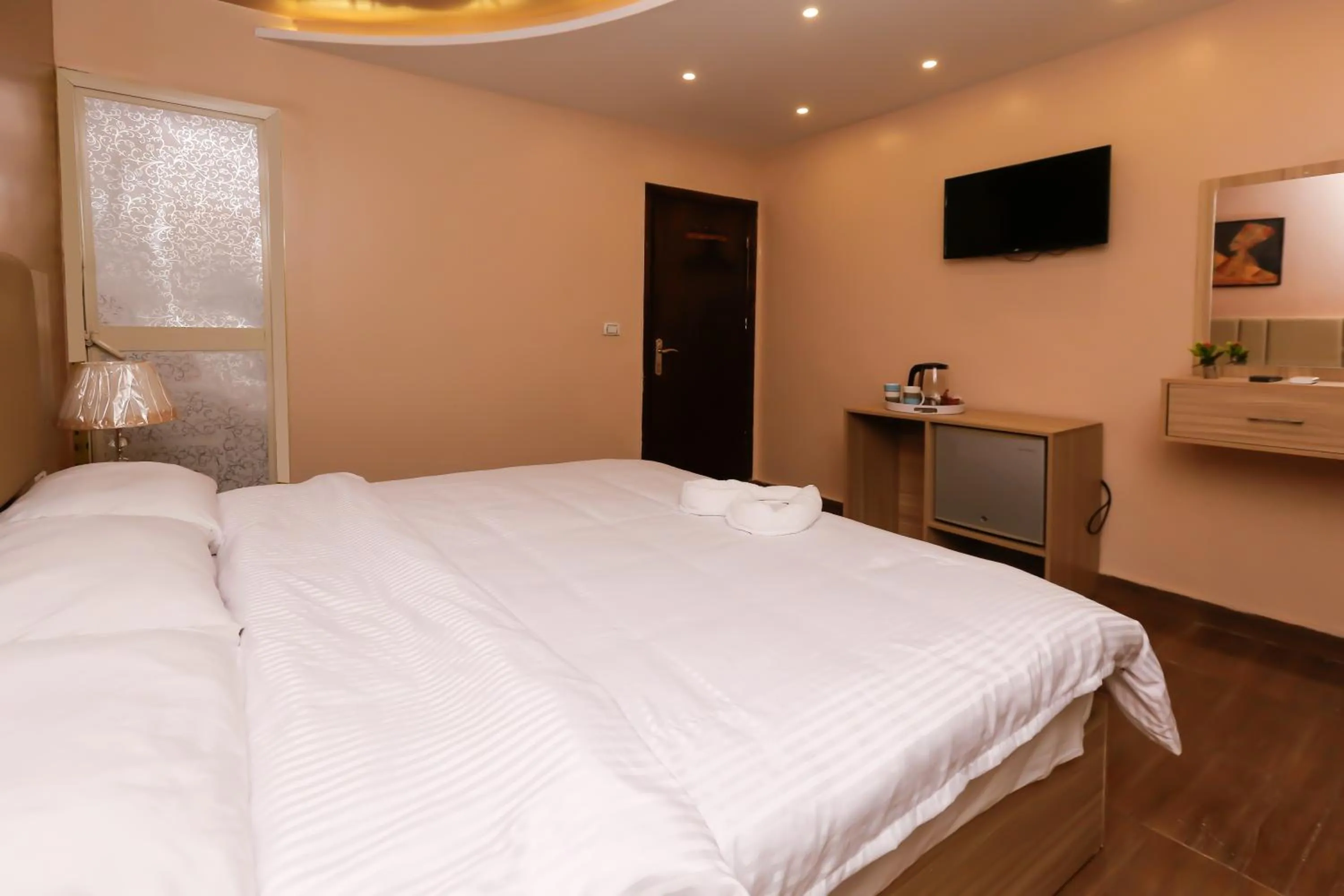 Bed in Makadi Pyramids View