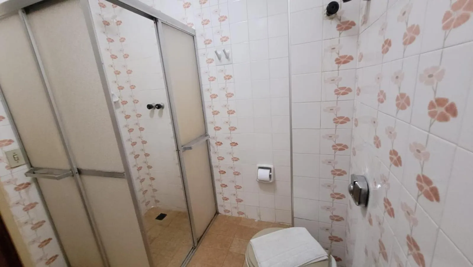 Shower in Hotur Hotel