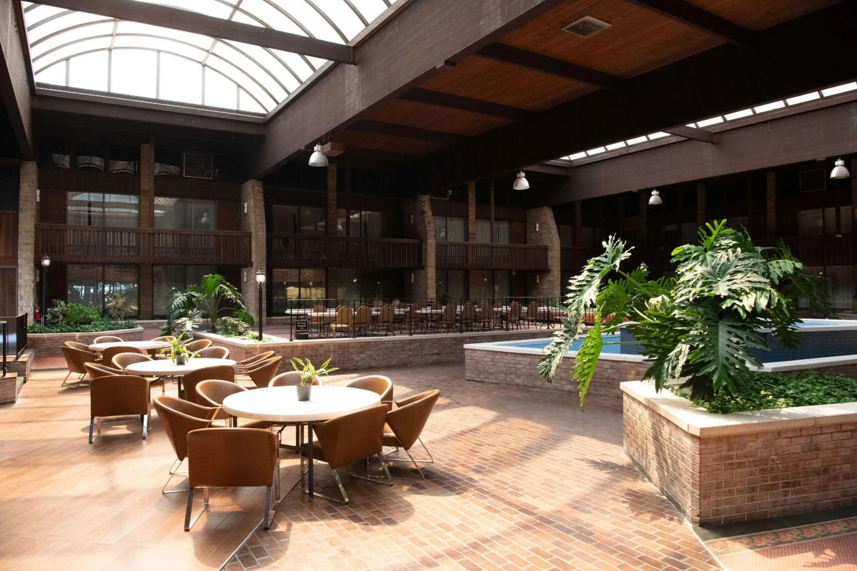 Swimming pool in Quality Inn Somerset