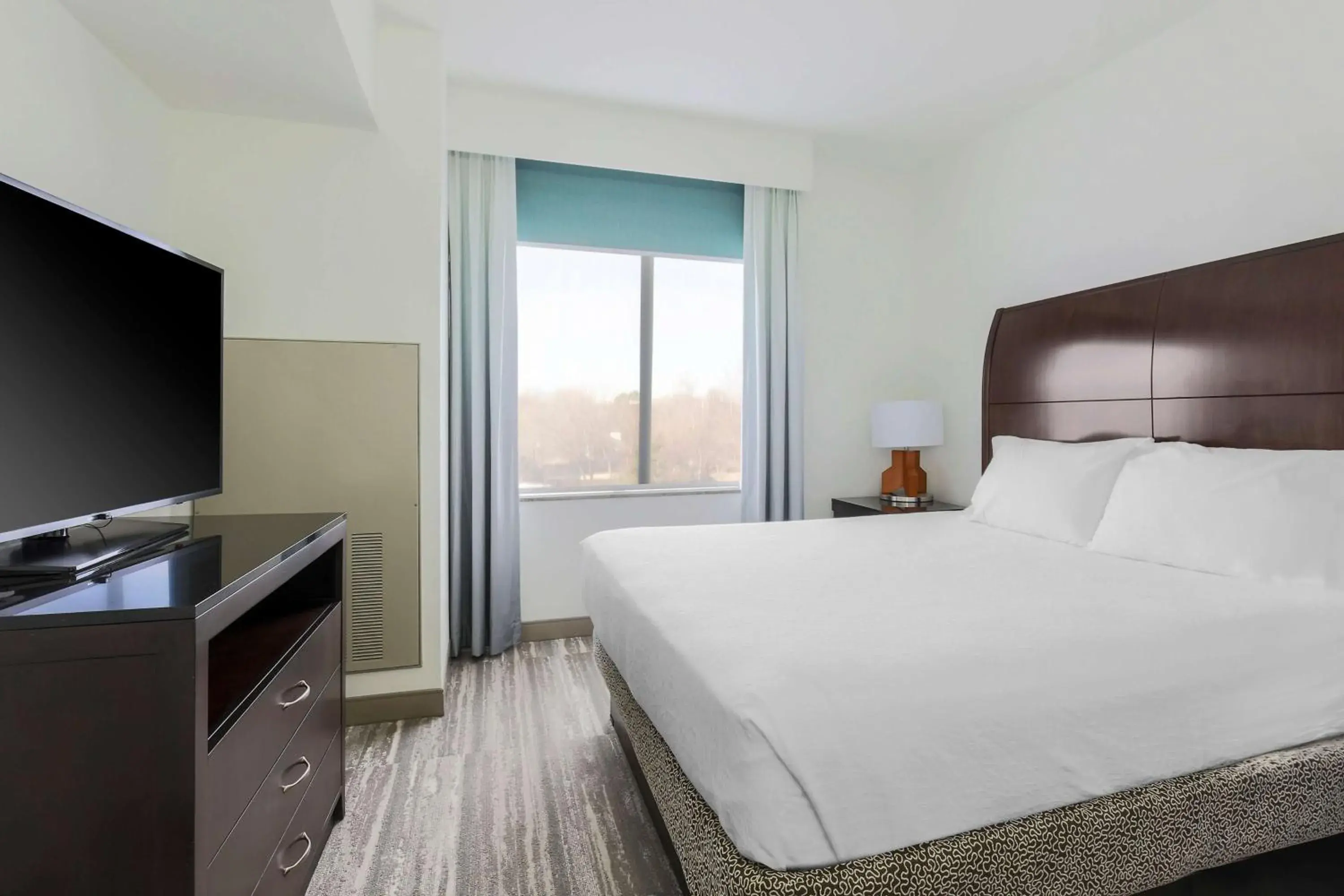 King Room with Tub - Mobility and Hearing Access in Hilton Garden Inn Norman King Room with Tub - Mobility and Hearing Access in Hilton Garden Inn Norman