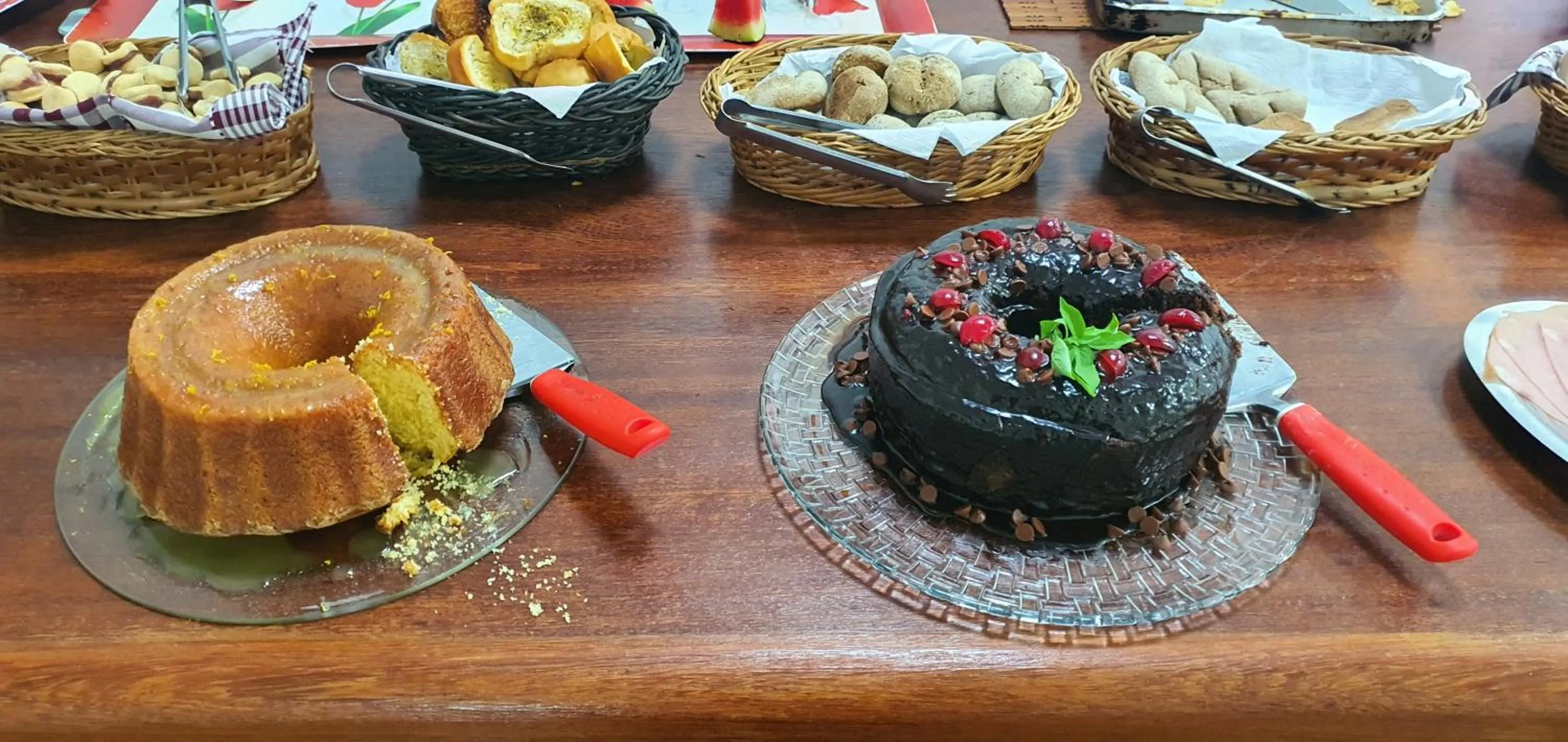 Breakfast in Duas Praias Hotel Pousada