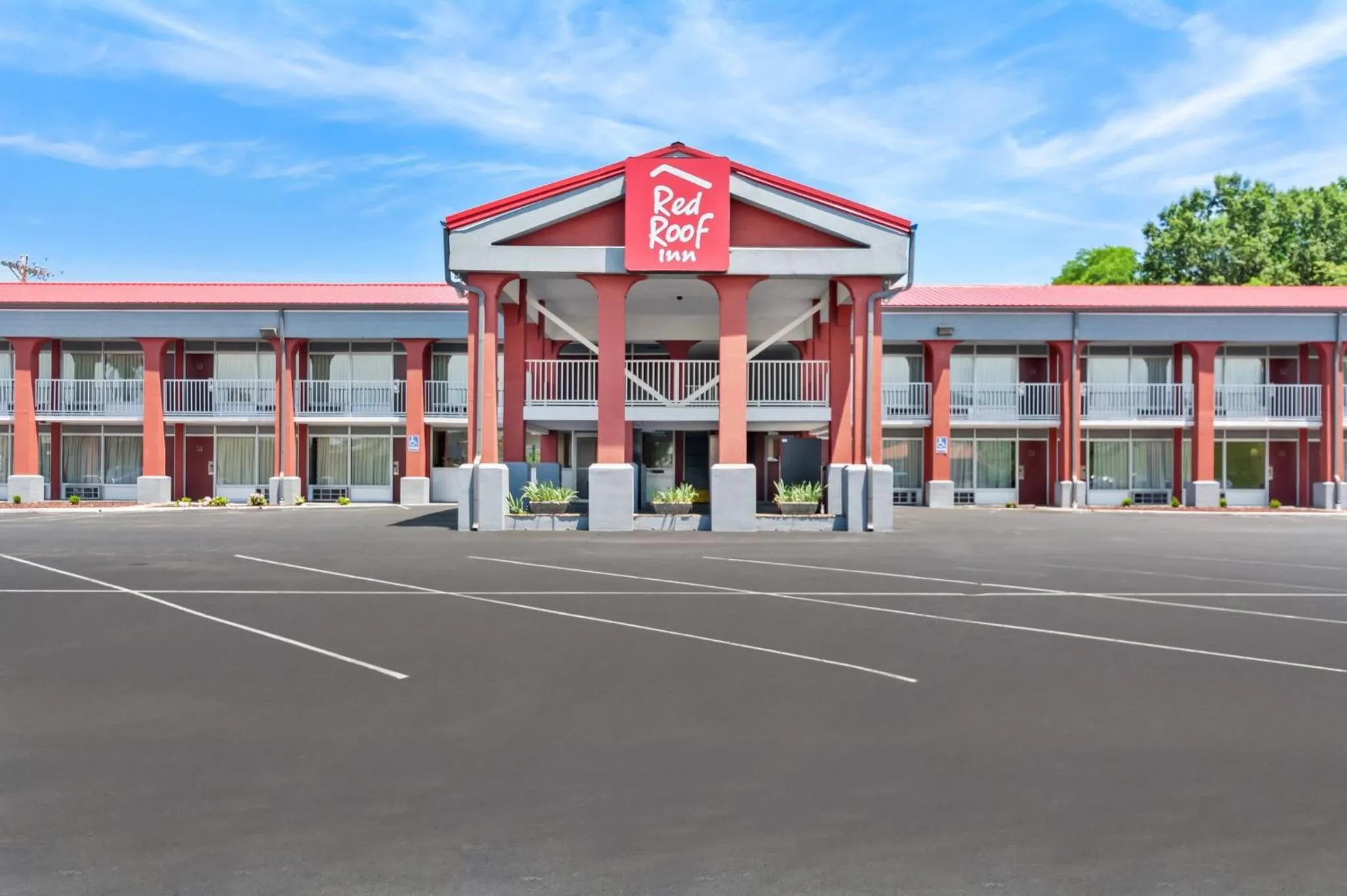 Property building in Red Roof Inn Berea